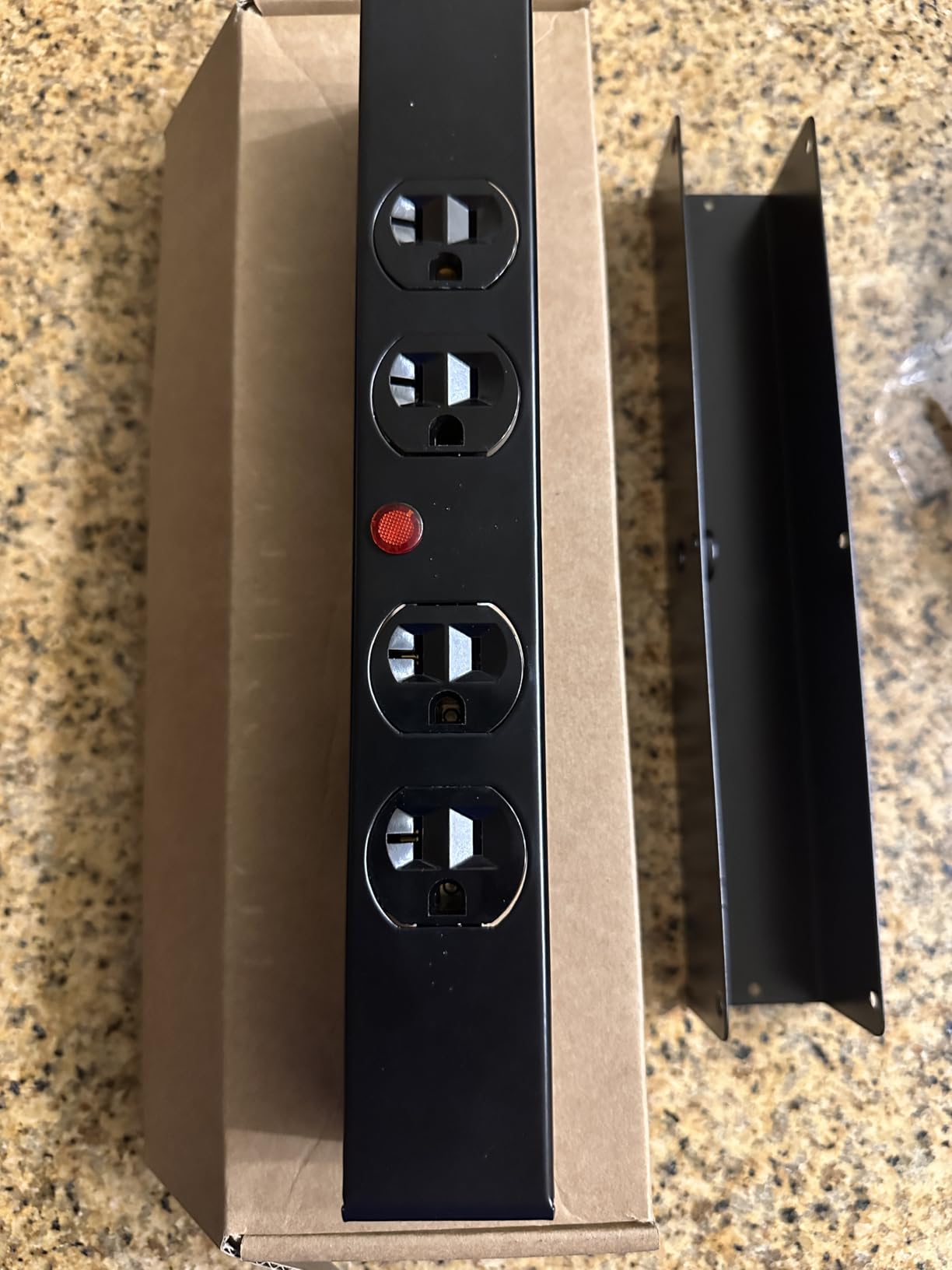 PowerCon Power Connector Box, 4 Edison Power | Equipped PowerCon Power Cord, Suitable for DJ Equipment, Stage Lighting, and Sound Systems, Outlet for Indoor Use customer photo 1