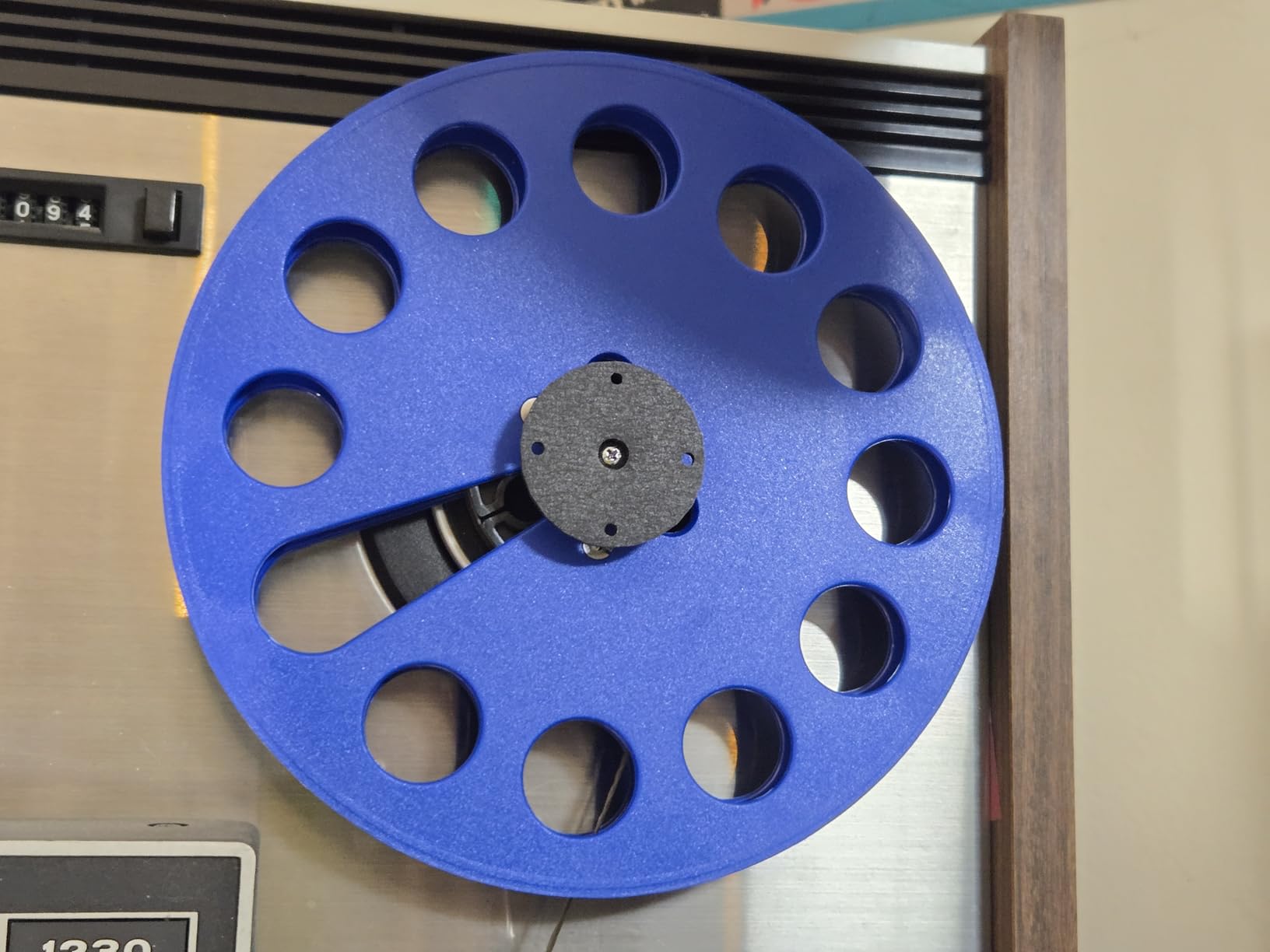 7 Inch Empty Takeup Reel, 1/4 Inch Reel-to-Reel Tape Reel, Blue - Compatible with Most Open Reel Recording Systems customer photo 2
