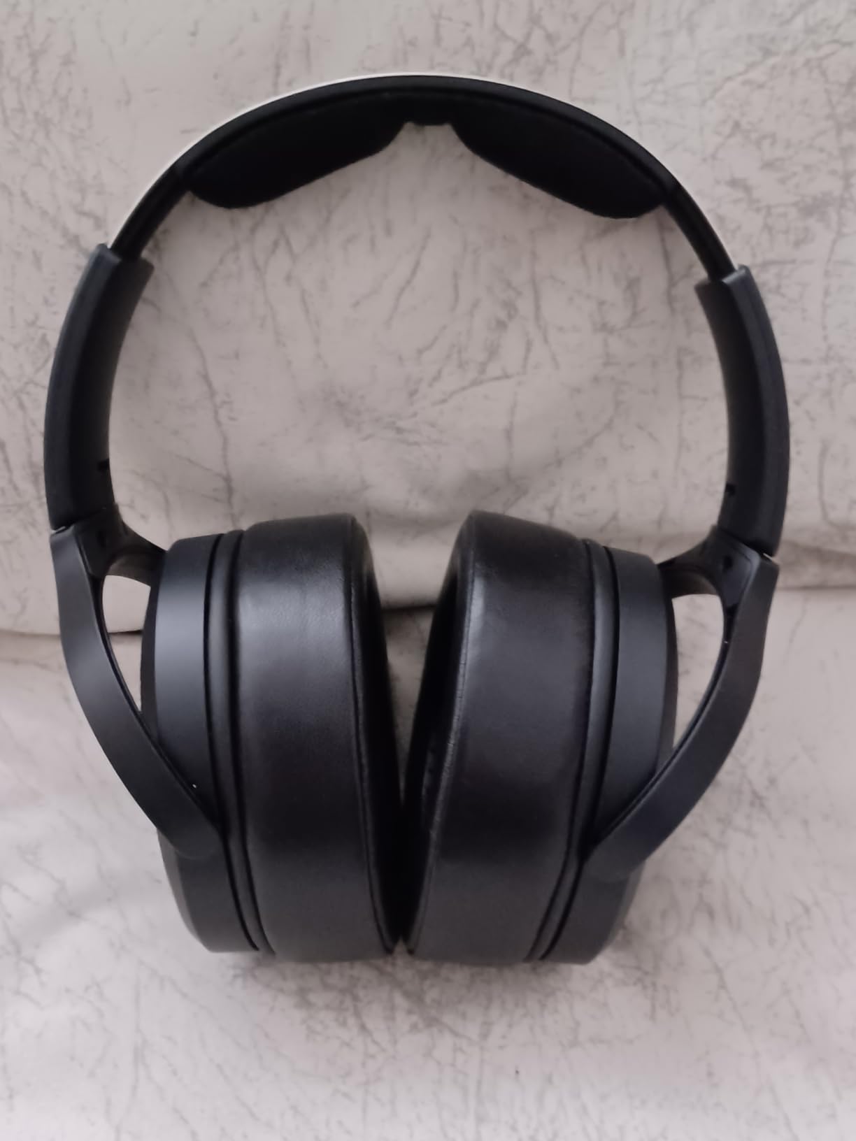 FiiO JT7 Over-Ear Planar Magnetic Headphones, 95x86mm Planar Driver, 3um Ultra-Thin Diaphragm, Foldable Lightweight Design, Detachable 4.4mm/3.5mm Cable for Audiophiles (Champagne Gold) customer photo 1
