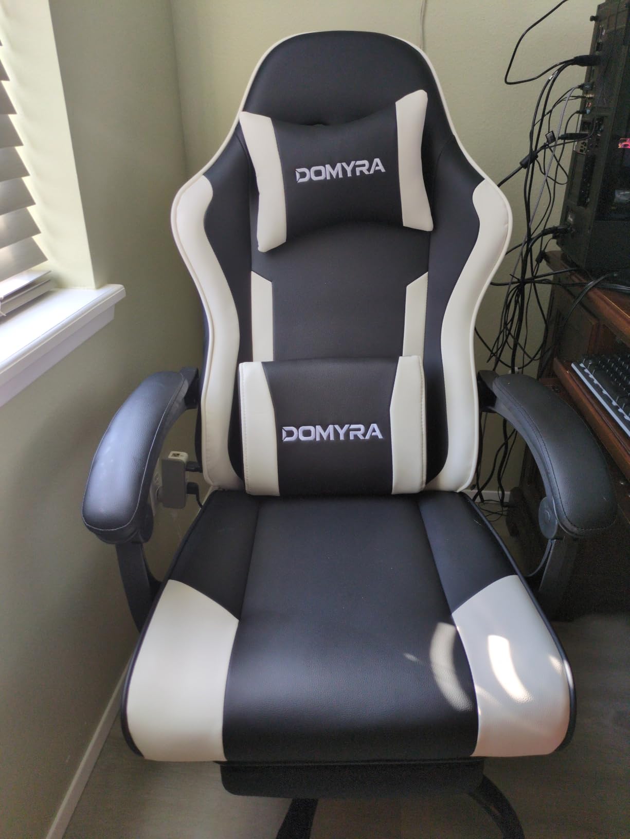 VOYADOTE Gaming Chair Gamer Game Ergonomic with Footstool Lumbar Support Deep Black | Headrest, Height and Backrest Adjustable, Deep Black Leather, 210 KG Heavy Duty Load Capacity 52cm Wingless Cushion customer photo 1