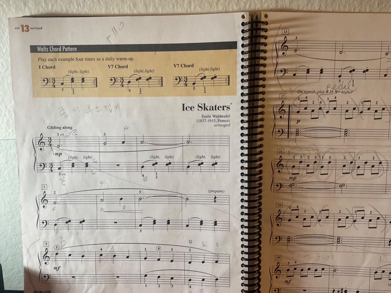 Adult Piano Adventures: All in One Course - Book 1 | Faber Beginner Method Piano Book for Adults with Chords and Music Notation | Piano Sheet Music and Theory for Self Learners With Digital Audio customer photo 2