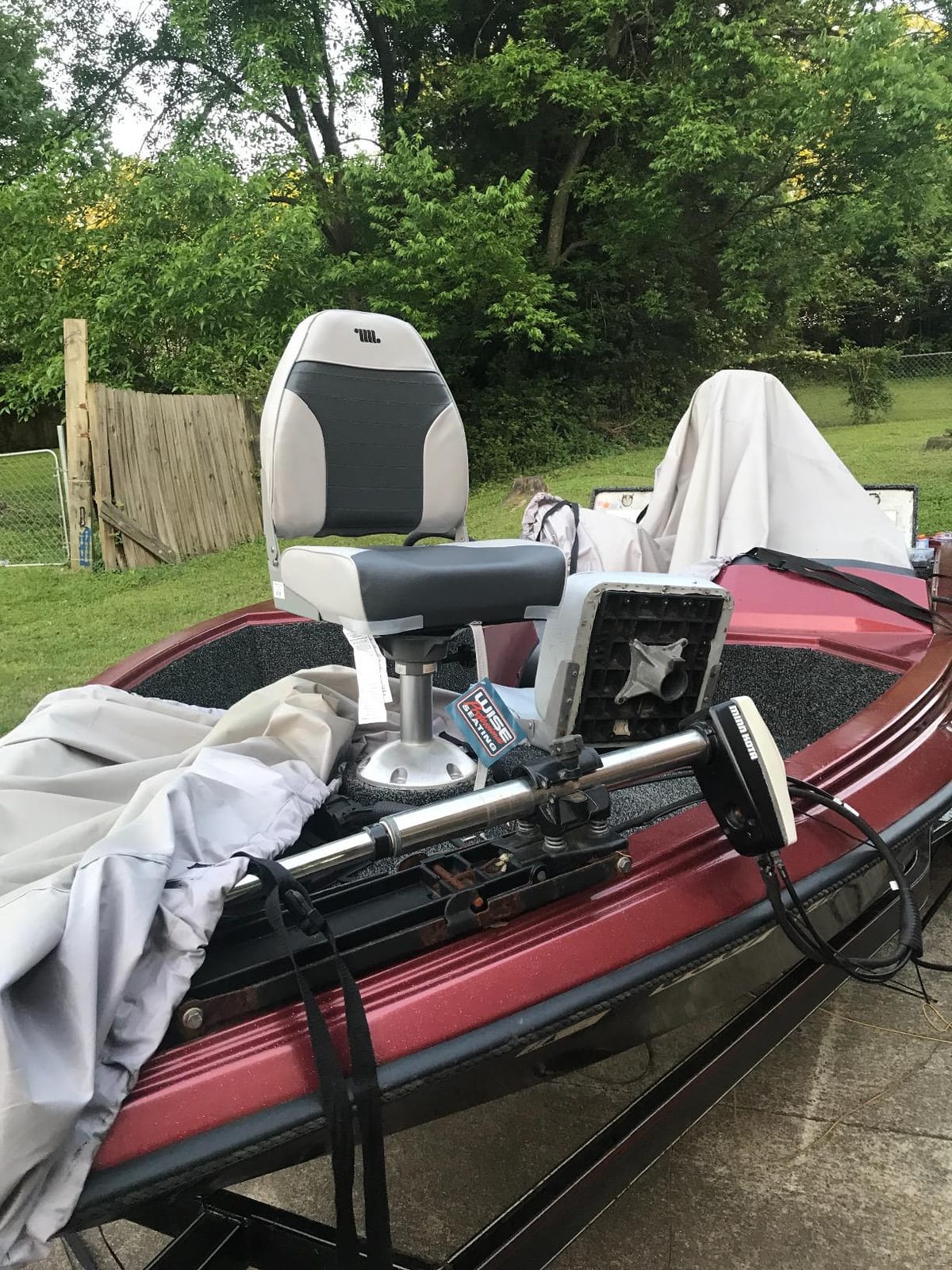 Wise Mid-Back Fishing Boat Seat with Logo customer photo 2