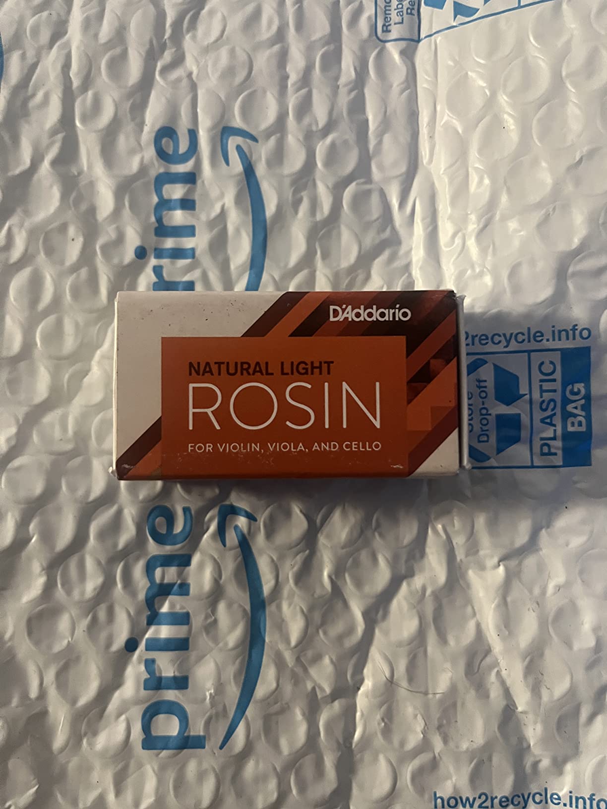 D'Addario Natural Violin & Cello Rosin, Light | D'Addario natural rosin delivers smooth bow response, enhanced grip and consistent performance. customer photo 2