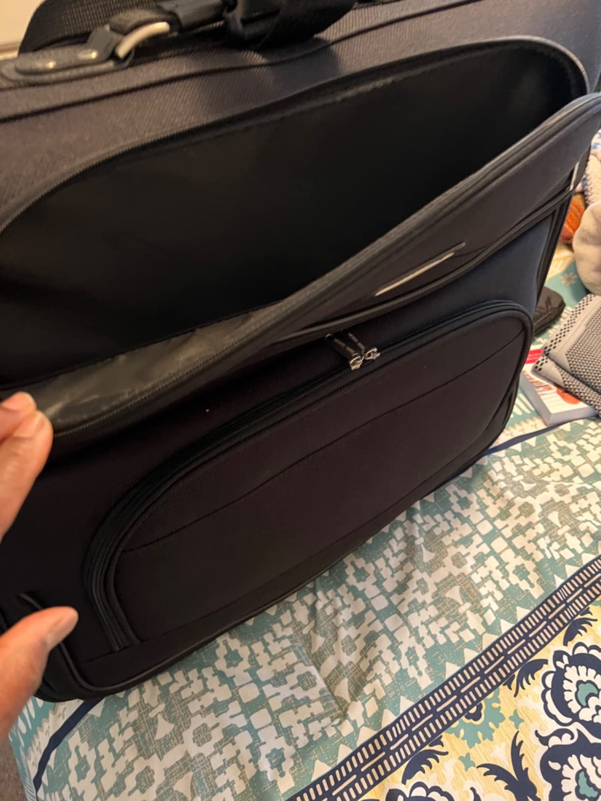 Travel Select Amsterdam Business Rolling Garment Bag, Softside Expandable Rolling 2-Wheeled Suit Carrier, Gray, One Size customer photo 1