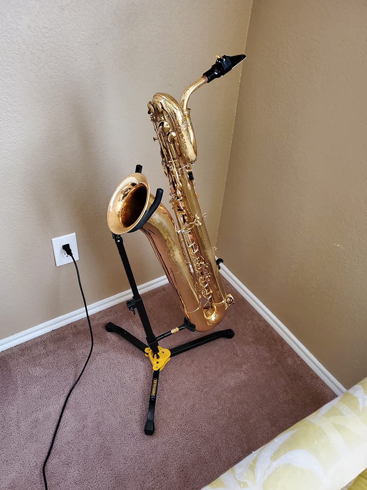 Hercules Stands DS535B Baritone Saxophone Stand customer photo 2