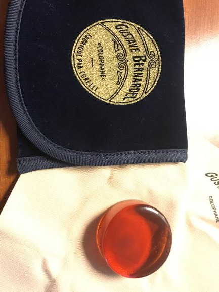 The Original Bernardel Rosin For Violin - Viola - Cello customer photo 2