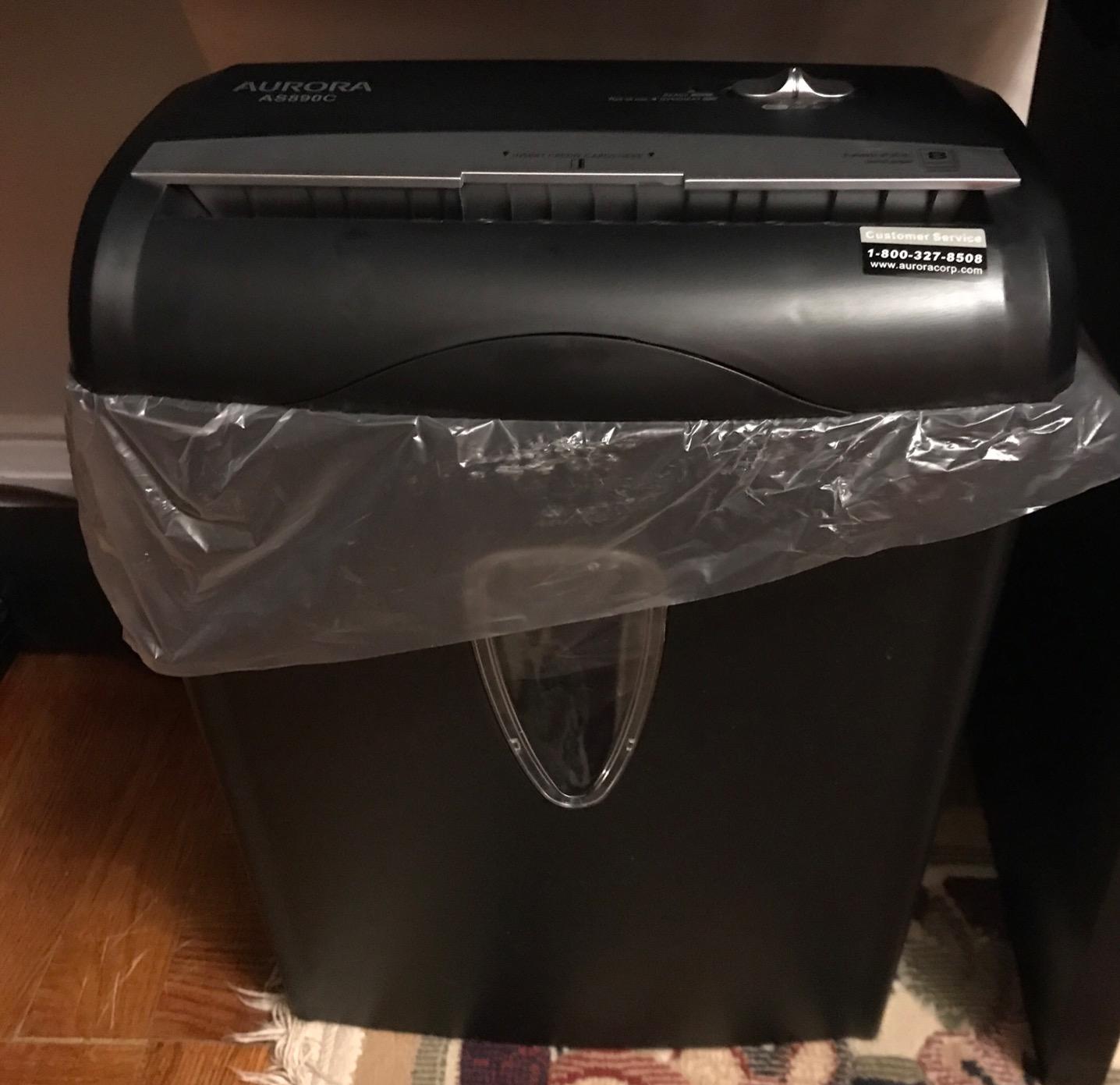 Aurora AS890C 8-Sheet Cross-Cut Paper/Credit Card Shredder with Basket customer photo 2