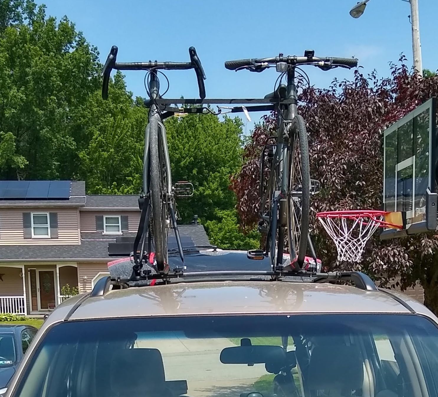 Swagman Upright Roof Mount Bike Rack - Rooftop Upright Bike Carrier for Secure Bicycle Transport customer photo 1