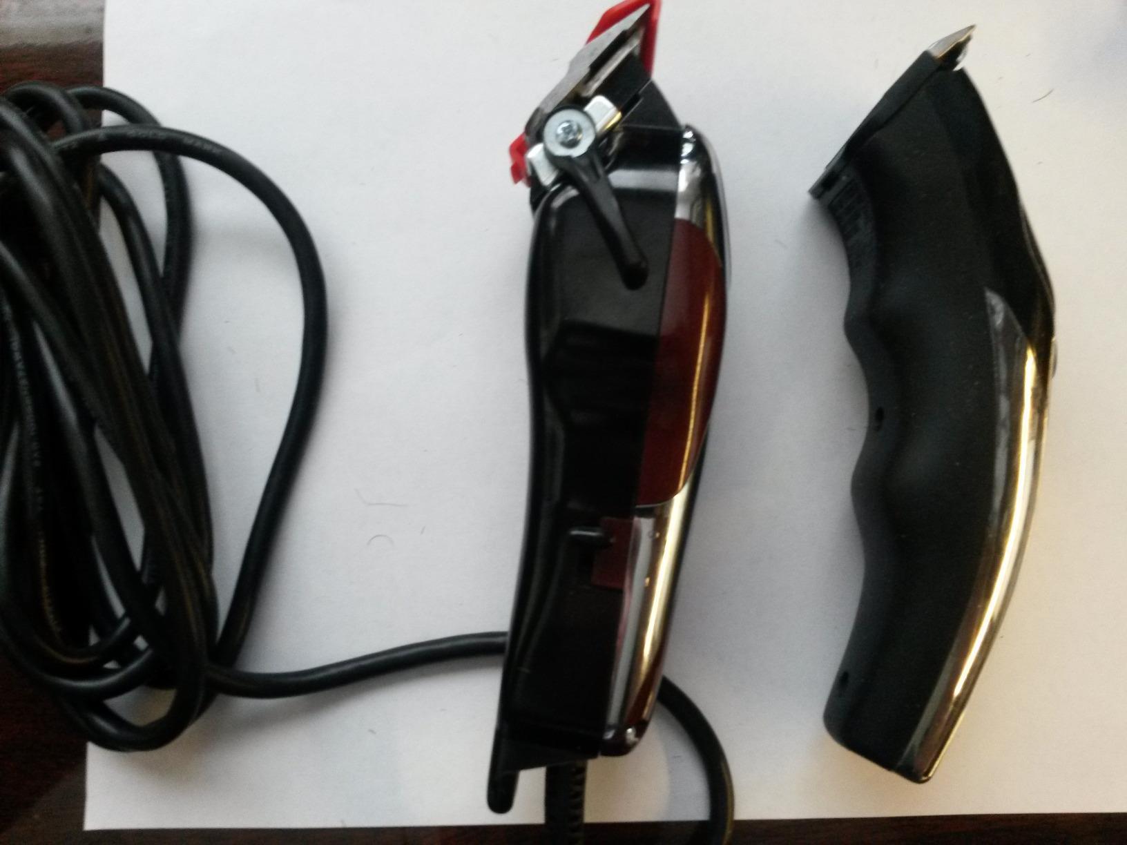 Wahl Professional 5 Star Magic Clip Corded Fade Clipper for Men, Model 8451 | Zero-Overlap Adjustable Blades & Cool V9000 Motor for On-Scalp Tapering & Clipper-Over-Comb, 8 Guides, 8 Ft Cord, Made in USA customer photo 2