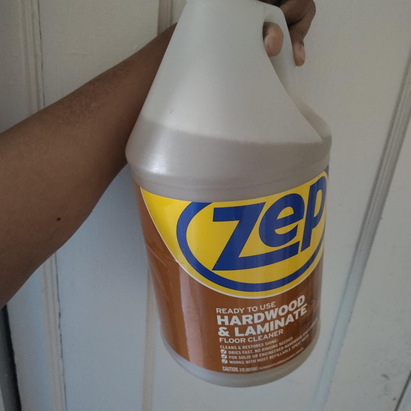 ZEP Ready-to-Use Hardwood and Laminate Floor Cleaner, Clear customer photo 2