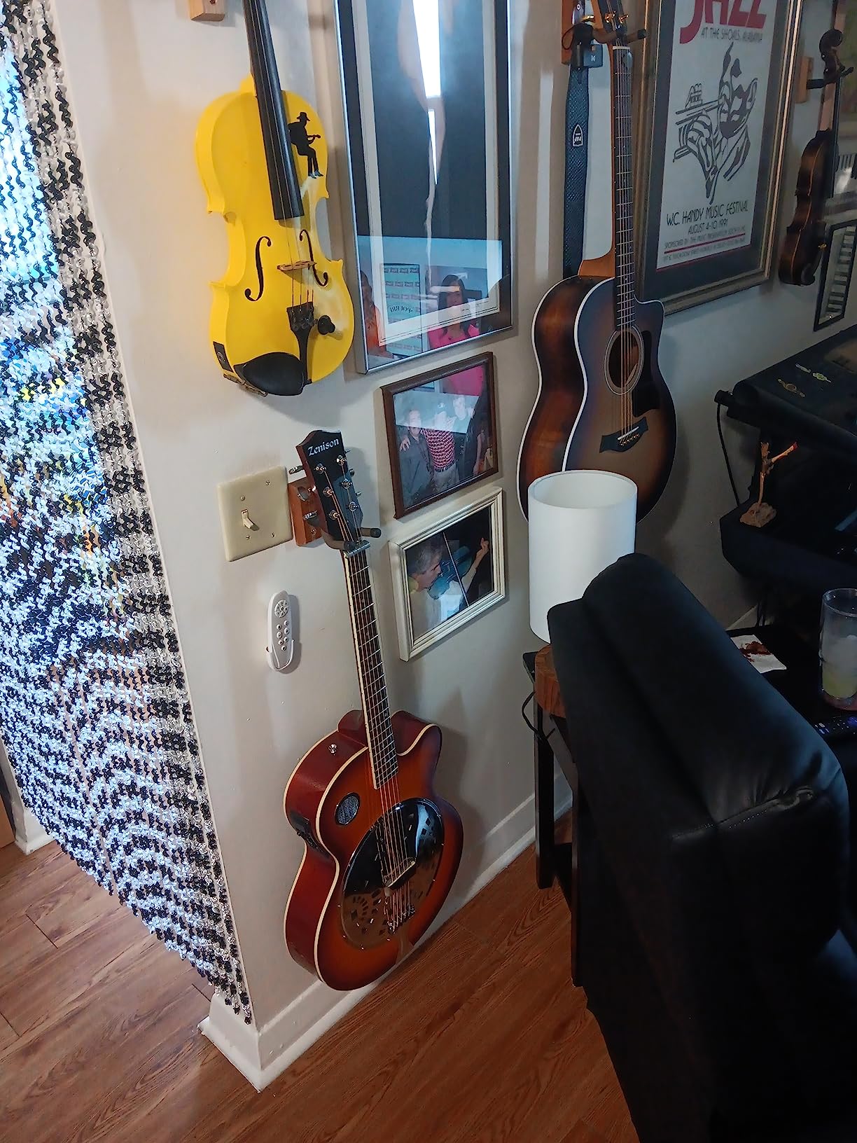 Acoustic Electric Guitar Sunburst Mahogany Traditional Resonator with Built-in Pre Amplifier, Steel Strings customer photo 1