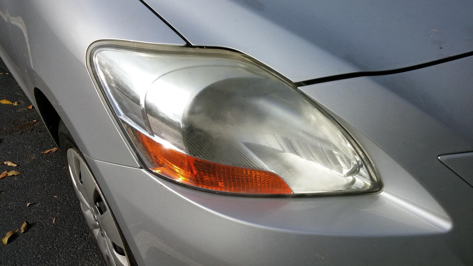Turtle Wax Headlight Restoration Kit for Cars, Trucks and SUVs - Removes Oxidation and Yellowing, Restores to Like-New Condition, Increases Visibility for Safer Driving, Easy Application customer photo 2