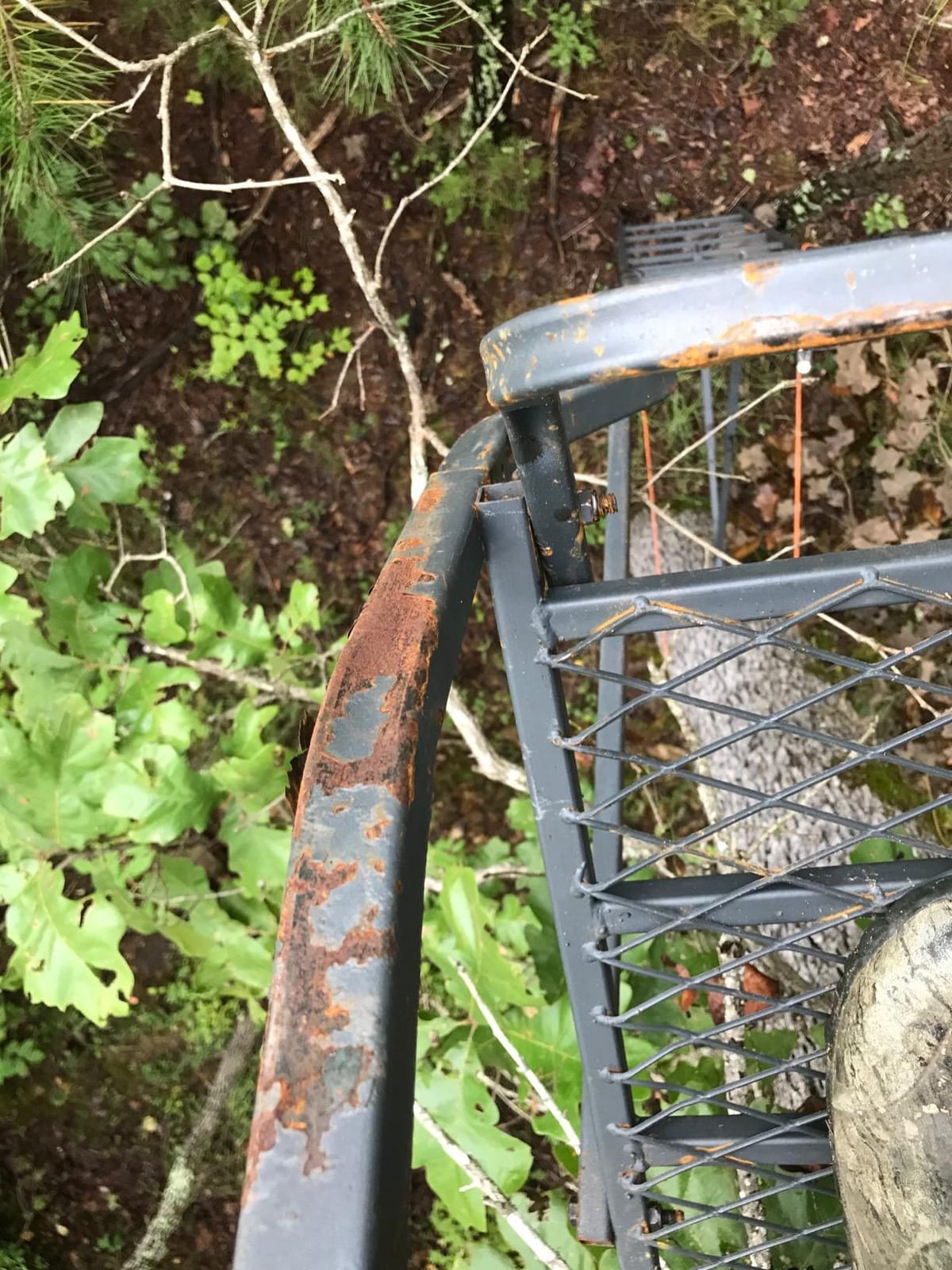 Guide Gear 18' Jumbo Ladder Tree Stand for Hunting with Seat and Shooting Rest, Deer Hunting Accessories customer photo 2