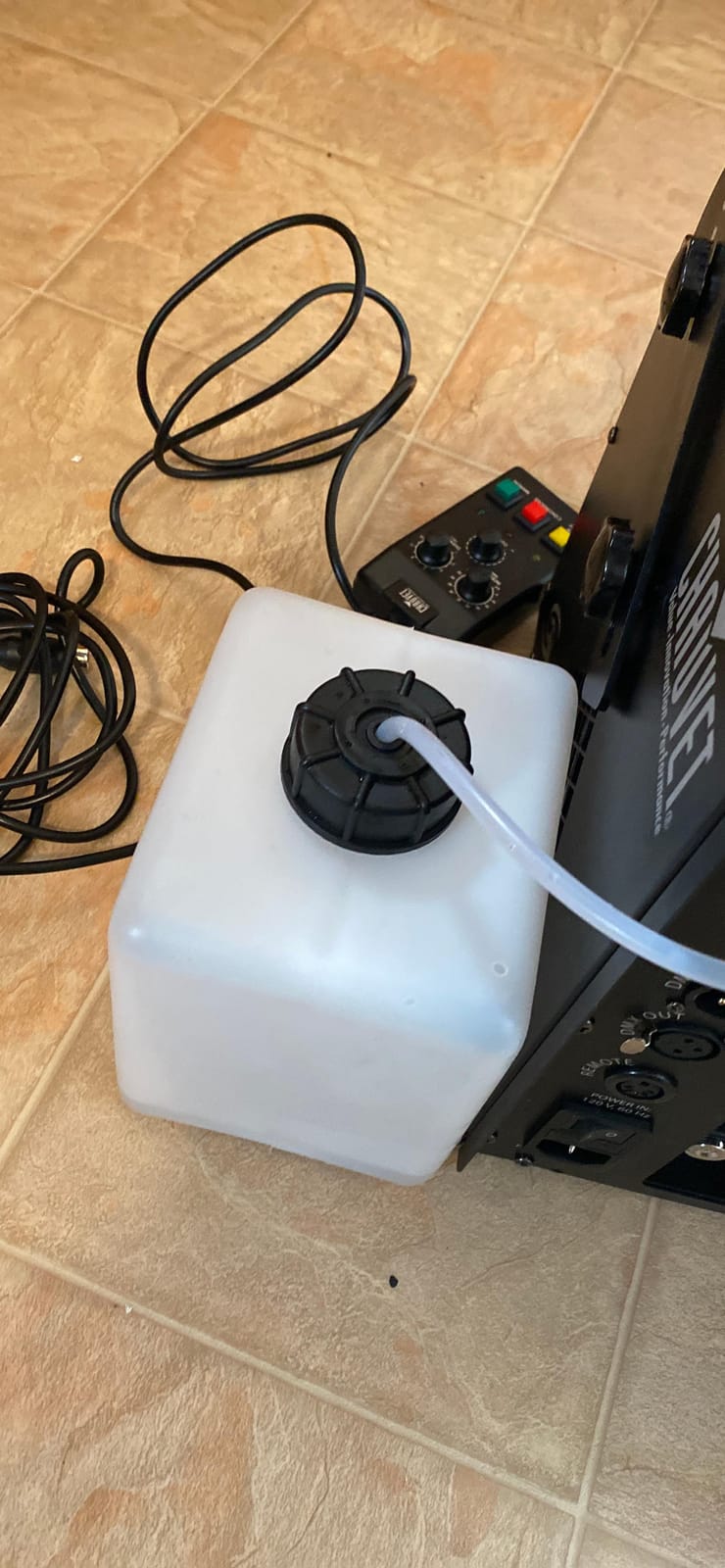CHAUVET DJ Hurricane Haze 2 Water-Based Haze Machine customer photo 1