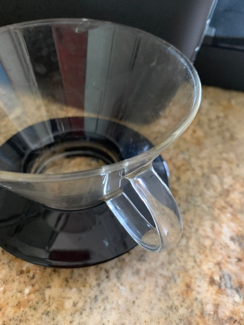 Kalita Wave Pour Over Coffee Dripper, Size 185, Makes 16-26oz, Single Cup Maker, Heat-Resistant Glass, Patented & Portable customer photo 1