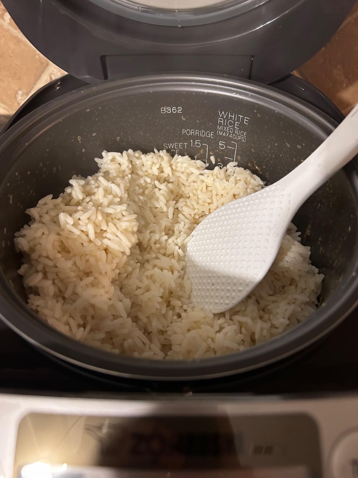 Zojirushi NS-TSC18 Micom Rice Cooker and Warmer - 1.8 Liters customer photo 2
