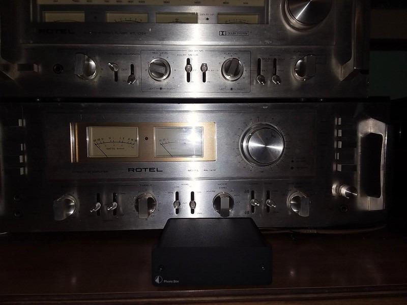 Pro-Ject Phono Box DC MM/MC Phono Preamp with Line Output (Silver) customer photo 2