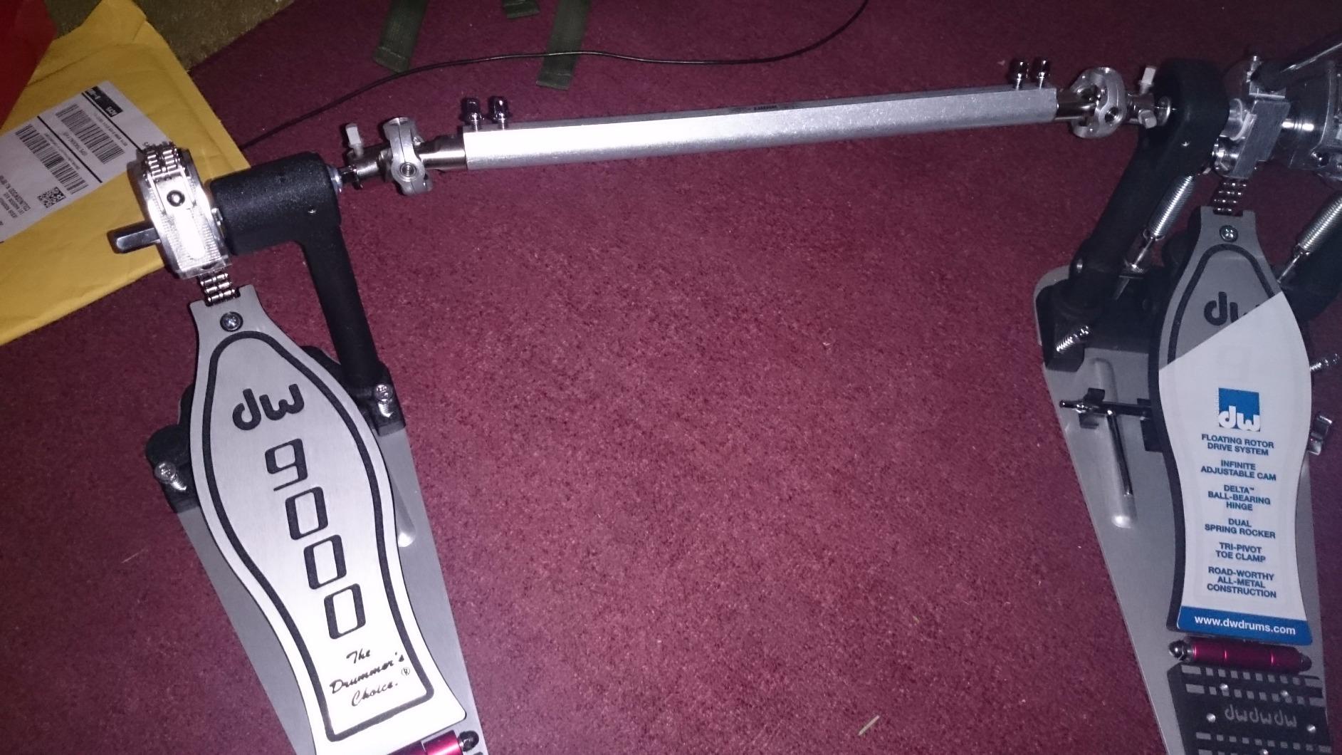 DW 9000 Double Bass Pedal w/Bag customer photo 1