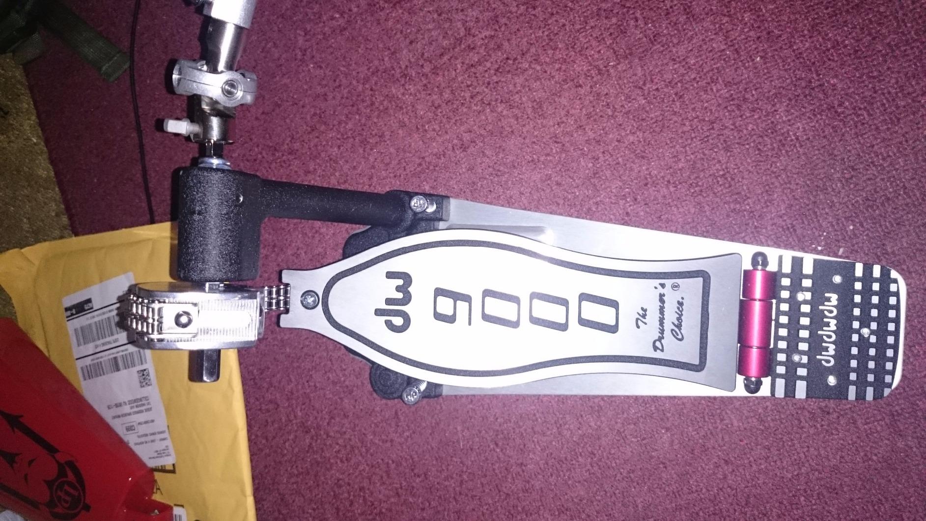 DW 9000 Double Bass Pedal w/Bag customer photo 2