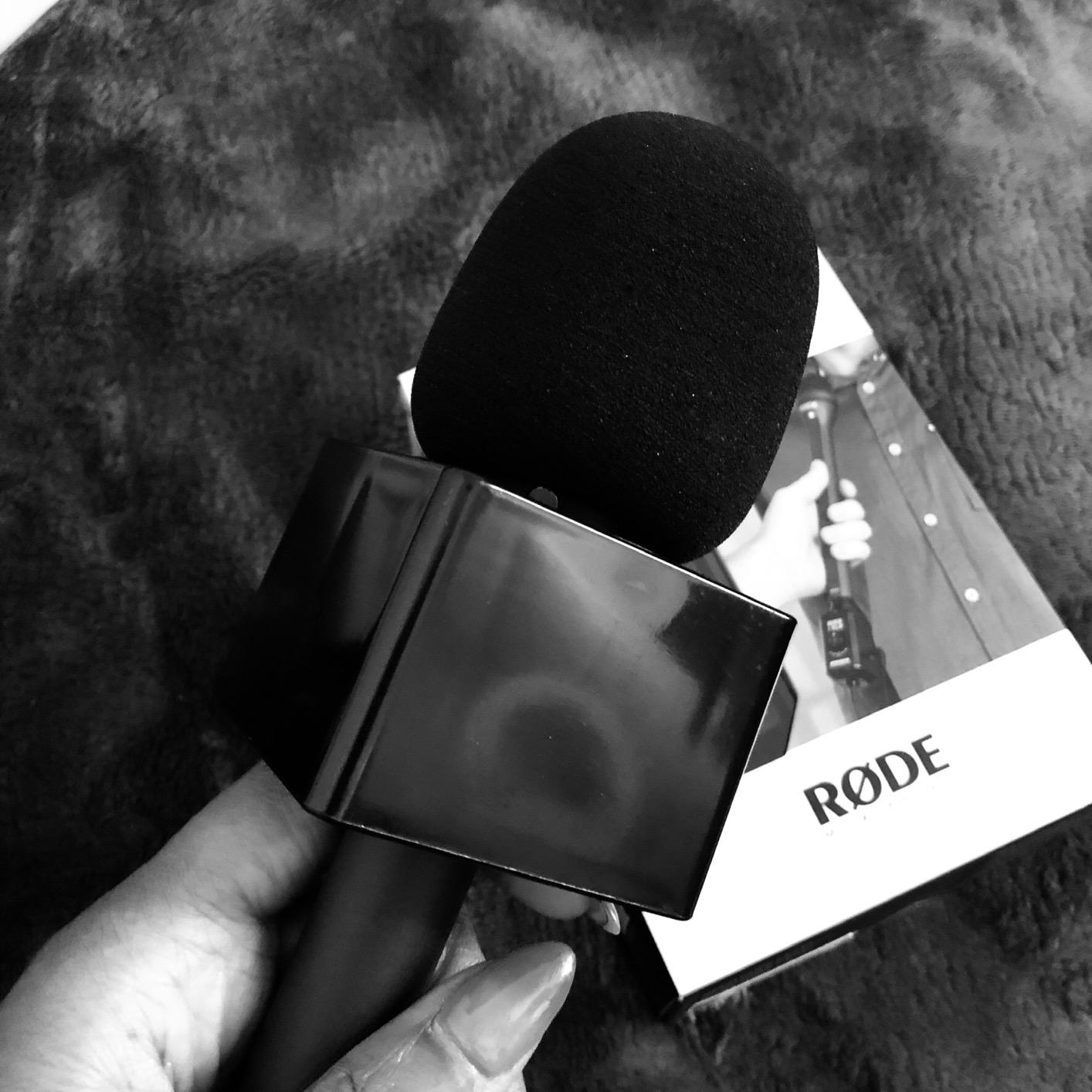 Rode Reporter Omnidirectional Dynamic Microphone, Black | Omnidirectional dynamic microphone with XLR connector and mesh basket for interviews, presentations and broadcasting customer photo 1
