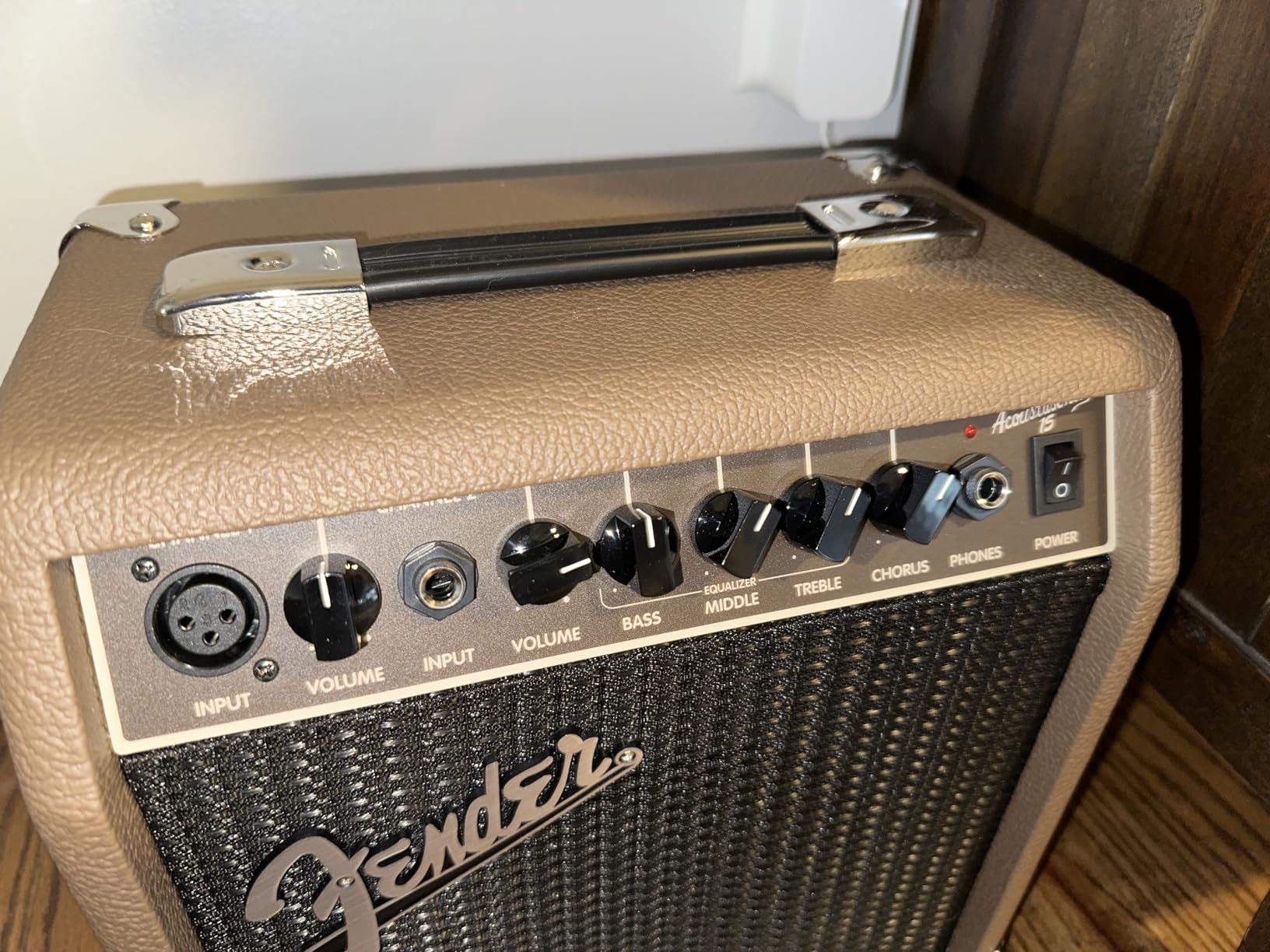 Fender Acoustasonic 15 Acoustic Guitar Amplifier, 15W Portable Combo Amp customer photo 1