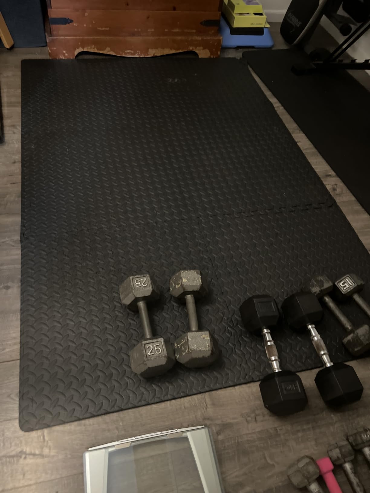 ProsourceFit Exercise Puzzle Mat 1/2-inch, EVA Interlocking Foam Floor Tiles for Home Gym, Workout Equipment, Kids Play Areas, Black, 24 SQ FT - 6 Tiles customer photo 2