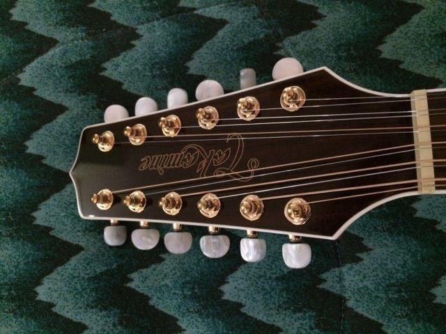 Takamine GJ72CE-12NAT Jumbo Cutaway 12-String Acoustic-Electric Guitar customer photo 2