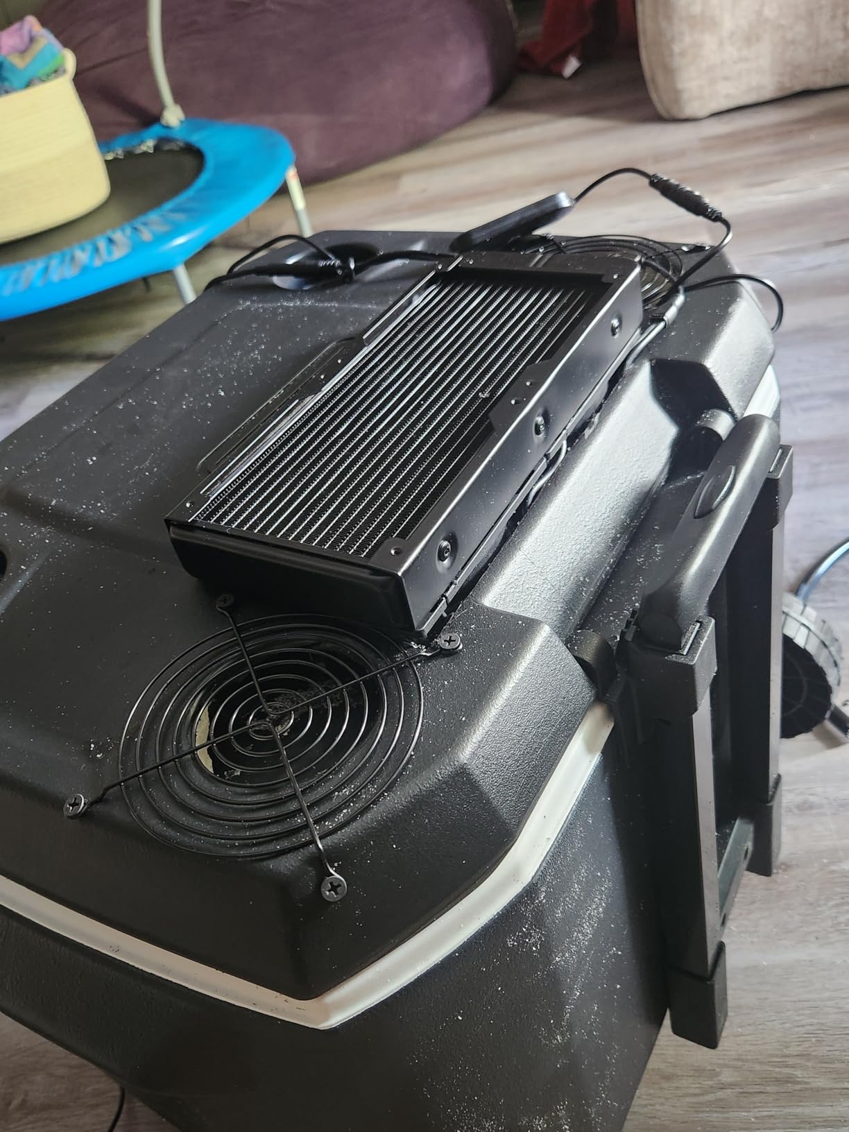 Coleman Xtreme Rolling Cooler with Wheels customer photo 2