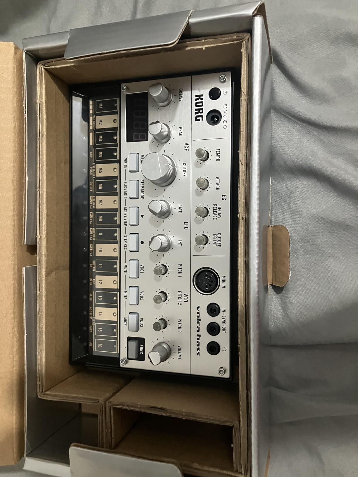 Korg Volca Bass Analog Synthesizer w/Three Oscillators and 16-step Sequencer customer photo 2