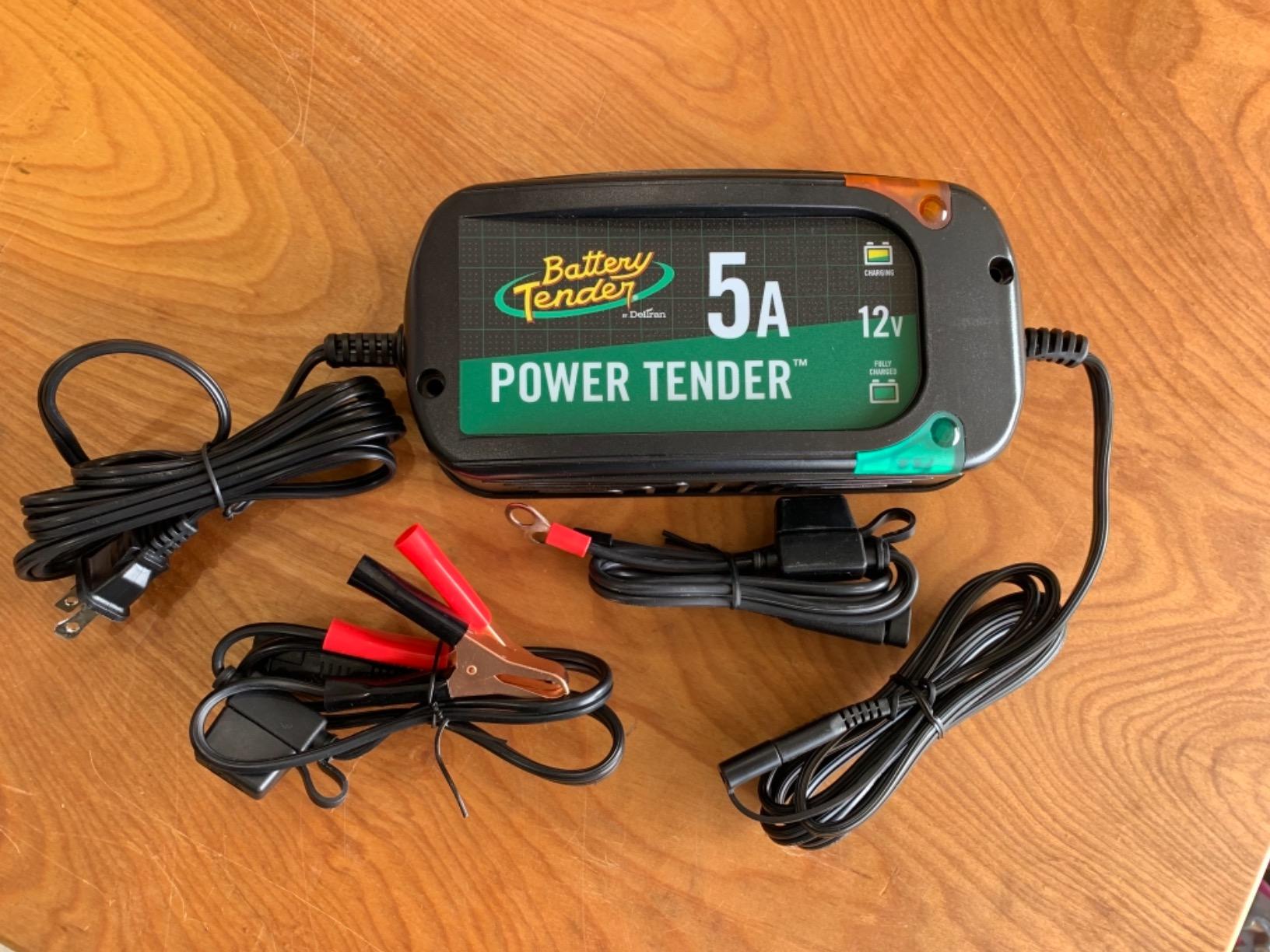 Battery Tender 5 AMP 12V Battery Charger and Maintainer - Automotive Smart Automatic Battery Charger for Cars SUVs and Trucks - Lead Acid, AGM, Gel, & Lithium - 022-0186G-DL-WH customer photo 2