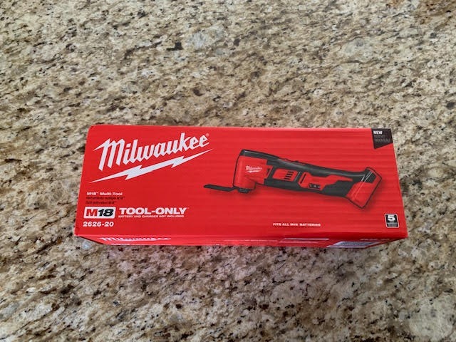 Milwaukee 2626-20 M18 18V Lithium Ion Cordless 18,000 OPM Orbiting Multi Tool with Woodcutting Blades and Sanding Pad with Sheets Included (Battery Not Included, Power Tool Only) customer photo 1