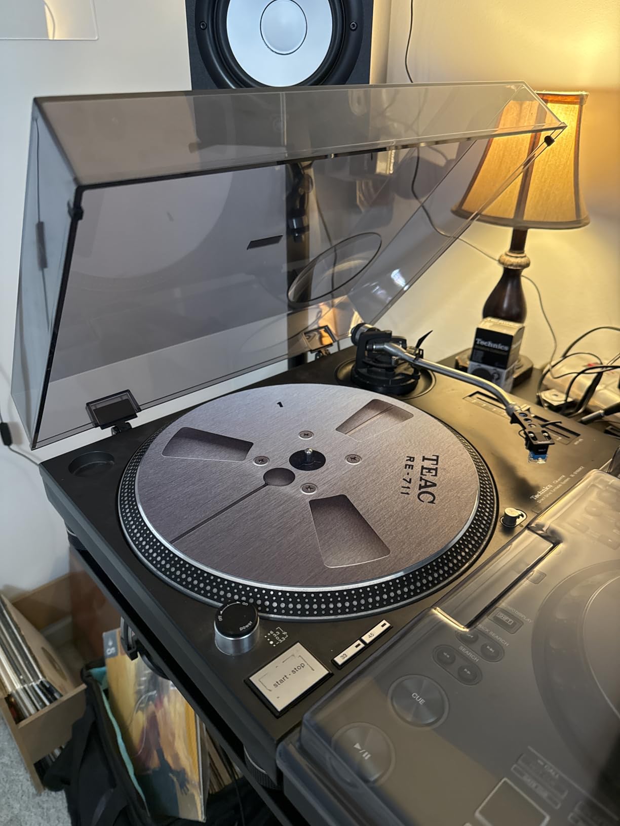 Reloop Dust Cover for RP7000 and RP 8000 Turntables customer photo 1