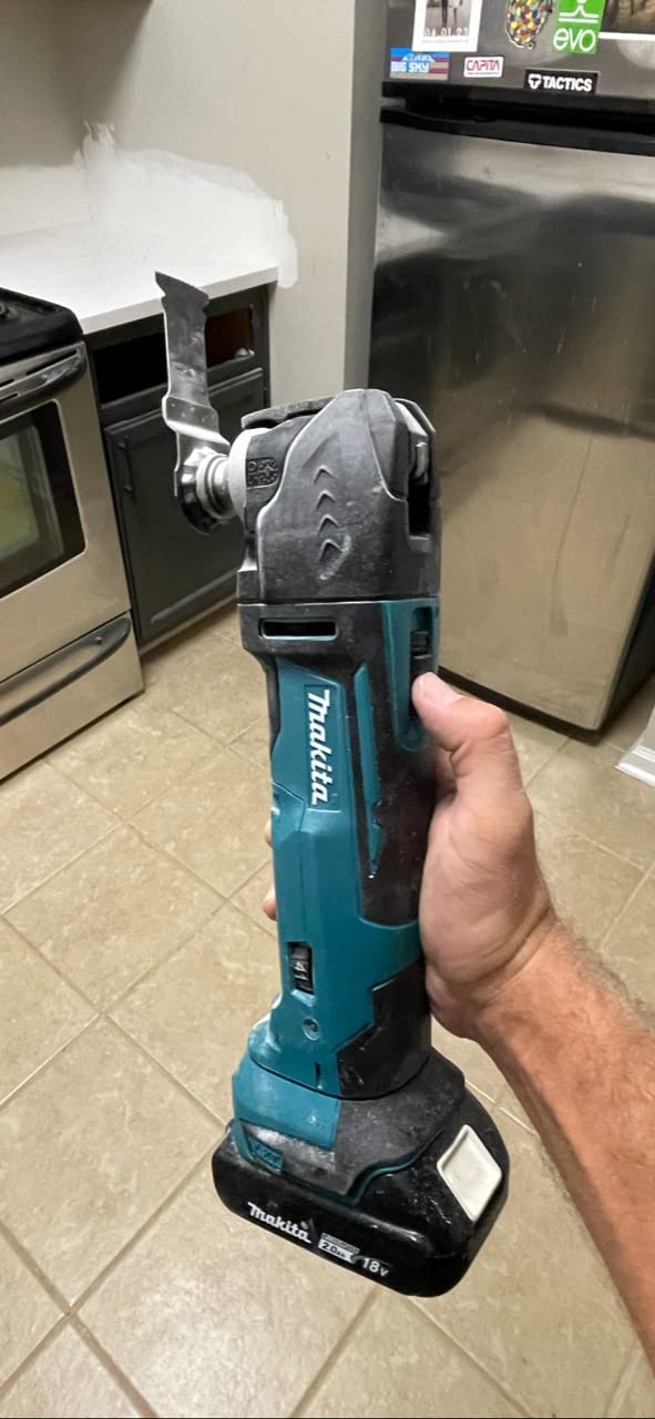 Makita XMT03Z 18V LXT Lithium-Ion Cordless Multi-Tool, Tool Only customer photo 1