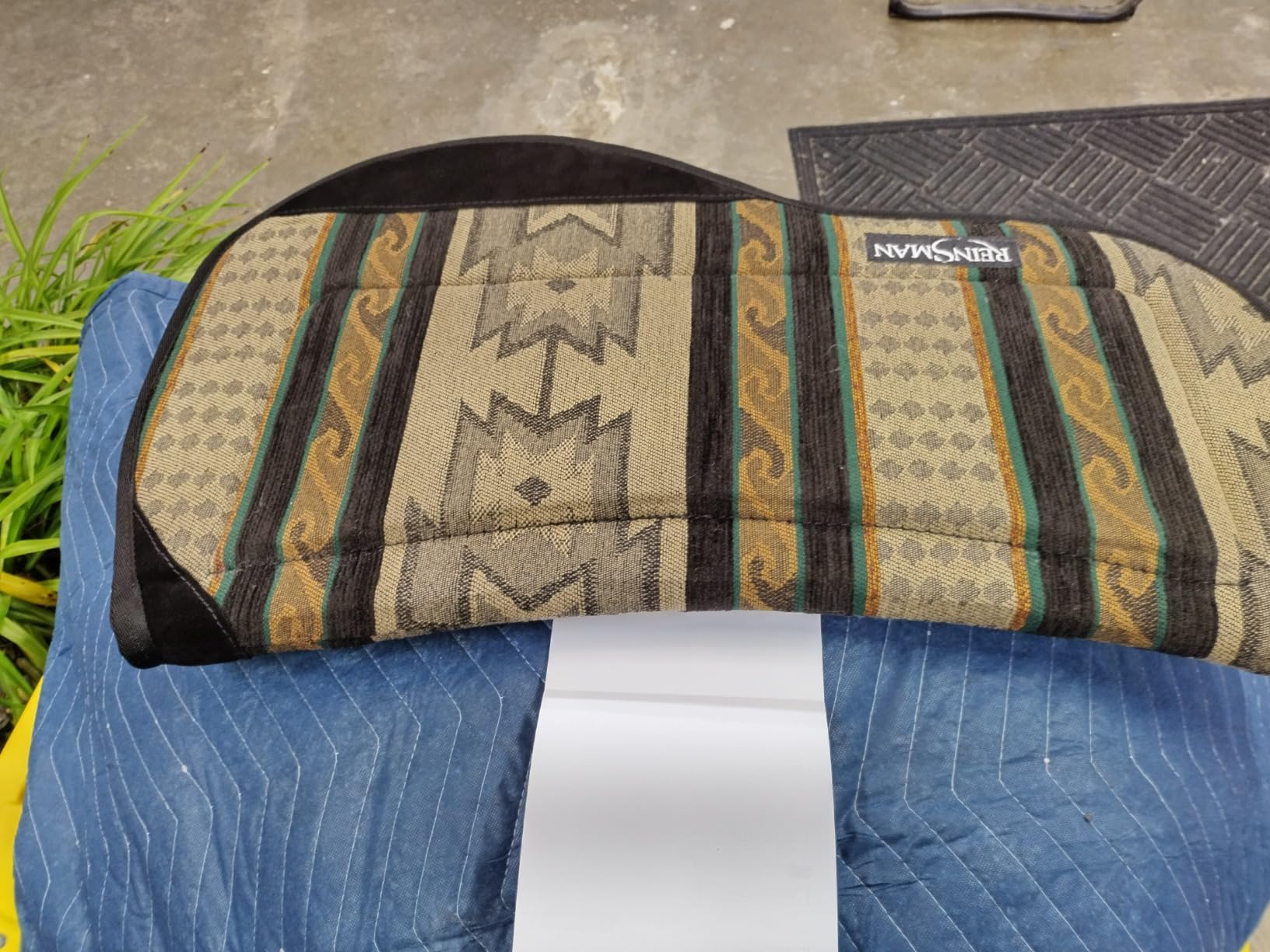 Reinsman Contoured Trail Pad with Breathable Non-Slip Tacky Too Bottom - Comfortable Durable Shock-Absorbing Stain & UV Resistant Horse Saddle Pad with Spine Relief Channel - 30