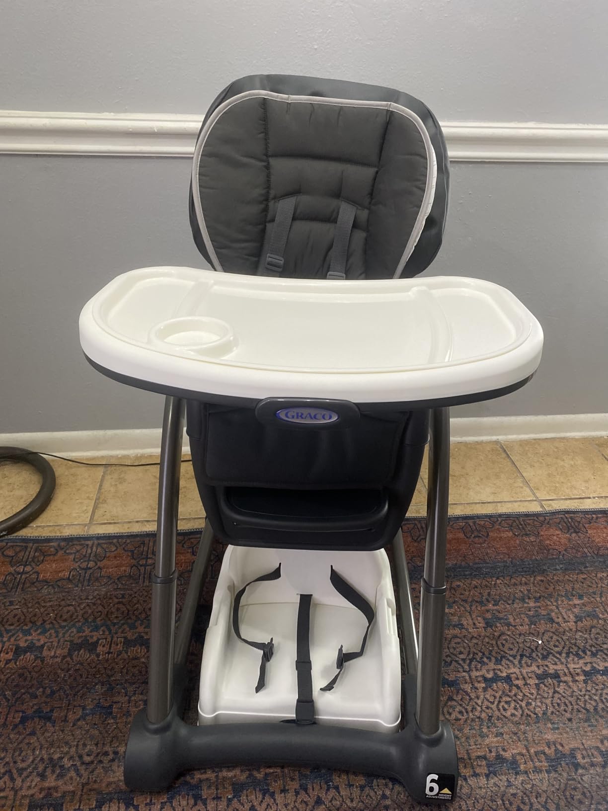 Graco Blossom 6 in 1 Convertible High Chair Studio 22.5x41x29 Inch (Pack of 1) customer photo 1
