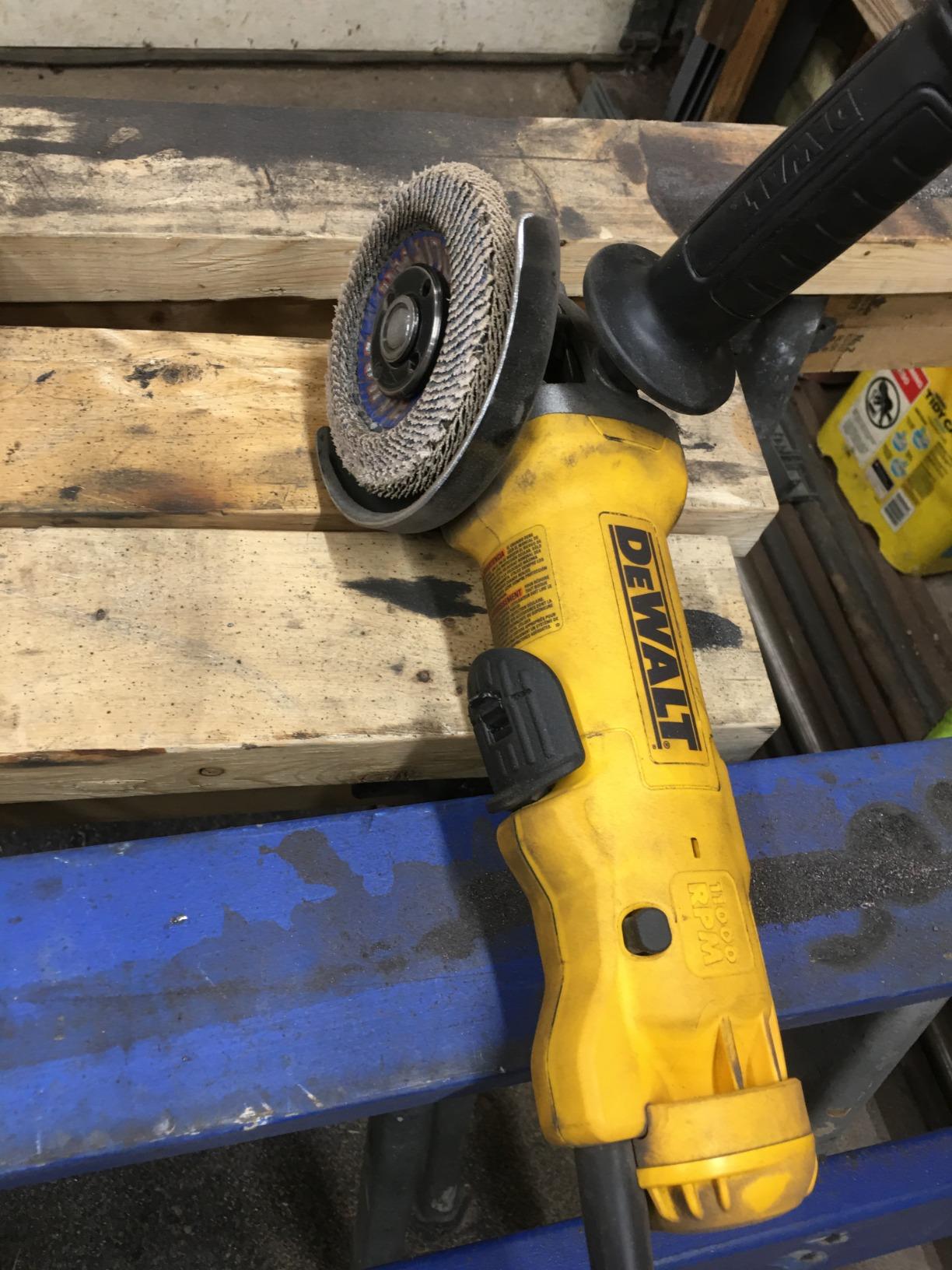 DEWALT Angle Grinder, 4.5 Inch, 11 Amp, 11,000 rpm, With Paddle Switch, Ergonomic Compact Design Grinder Tool (DWE402) customer photo 2