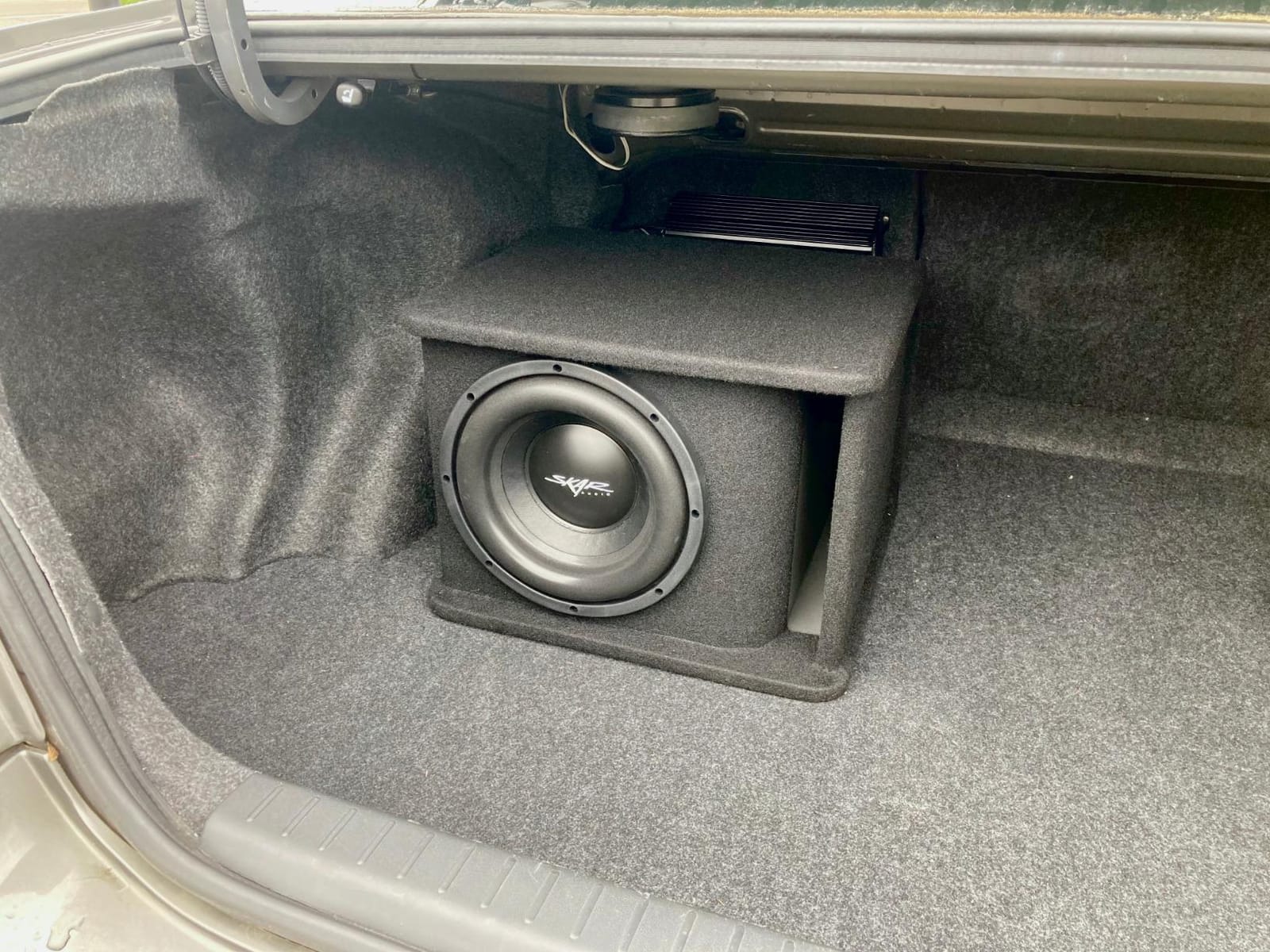 Skar Audio RP-800.1D Monoblock Class D MOSFET Amplifier with Remote Subwoofer Level Control, 800W customer photo 1