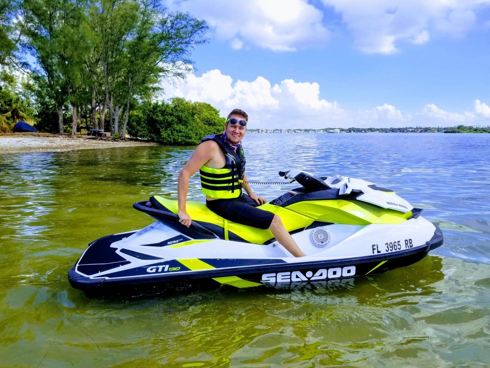 O'Neill Men's SuperLite USCG Approved Life Vest - Lightweight Men's Life Jacket for Boating, Wakeboarding, Waterskiing & Your Favorite Water Activities customer photo 1