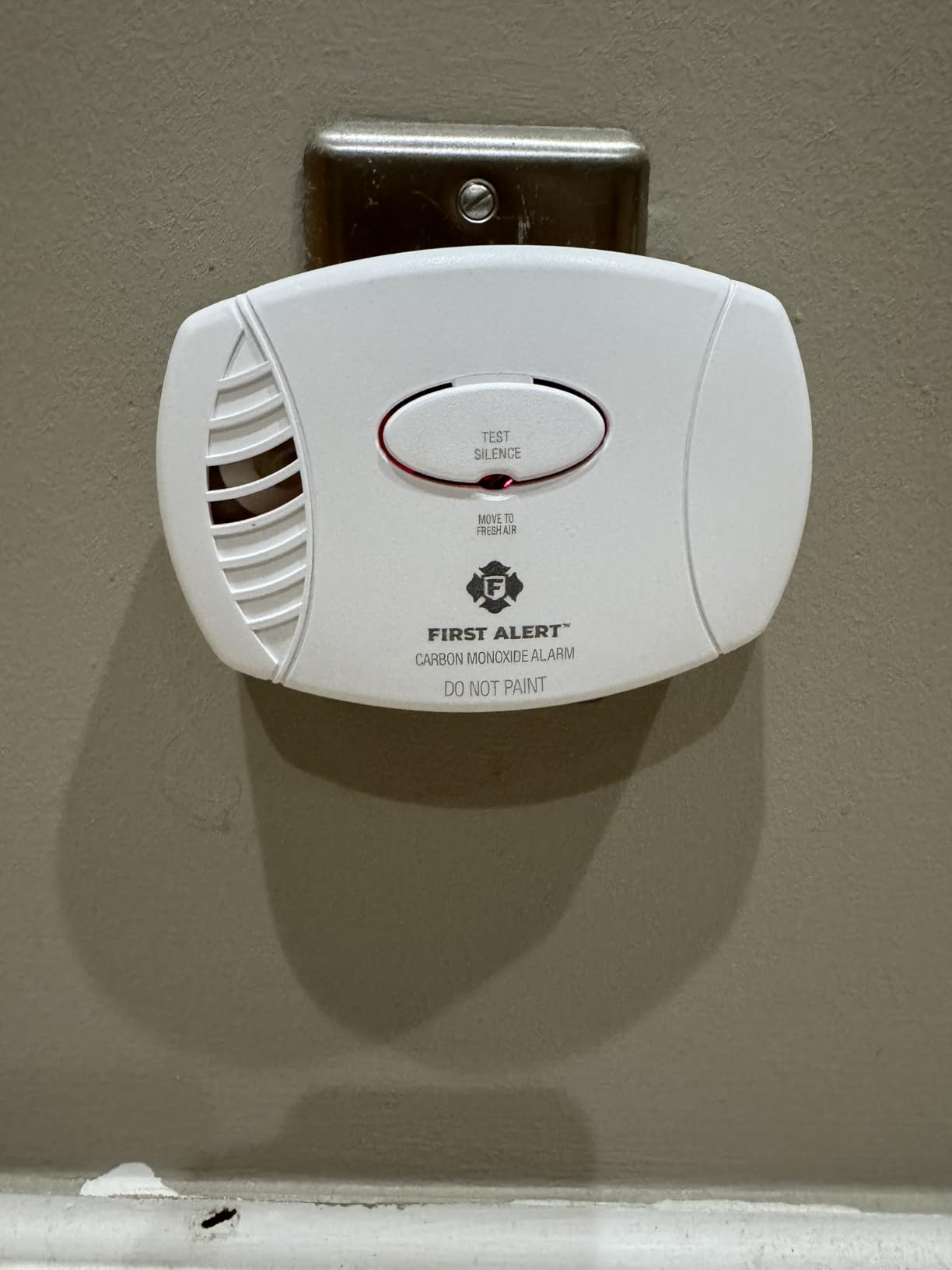 First Alert Plug in Carbon Monoxide Alarm | CO606, 9V Battery Backup, 3-Pack customer photo 1