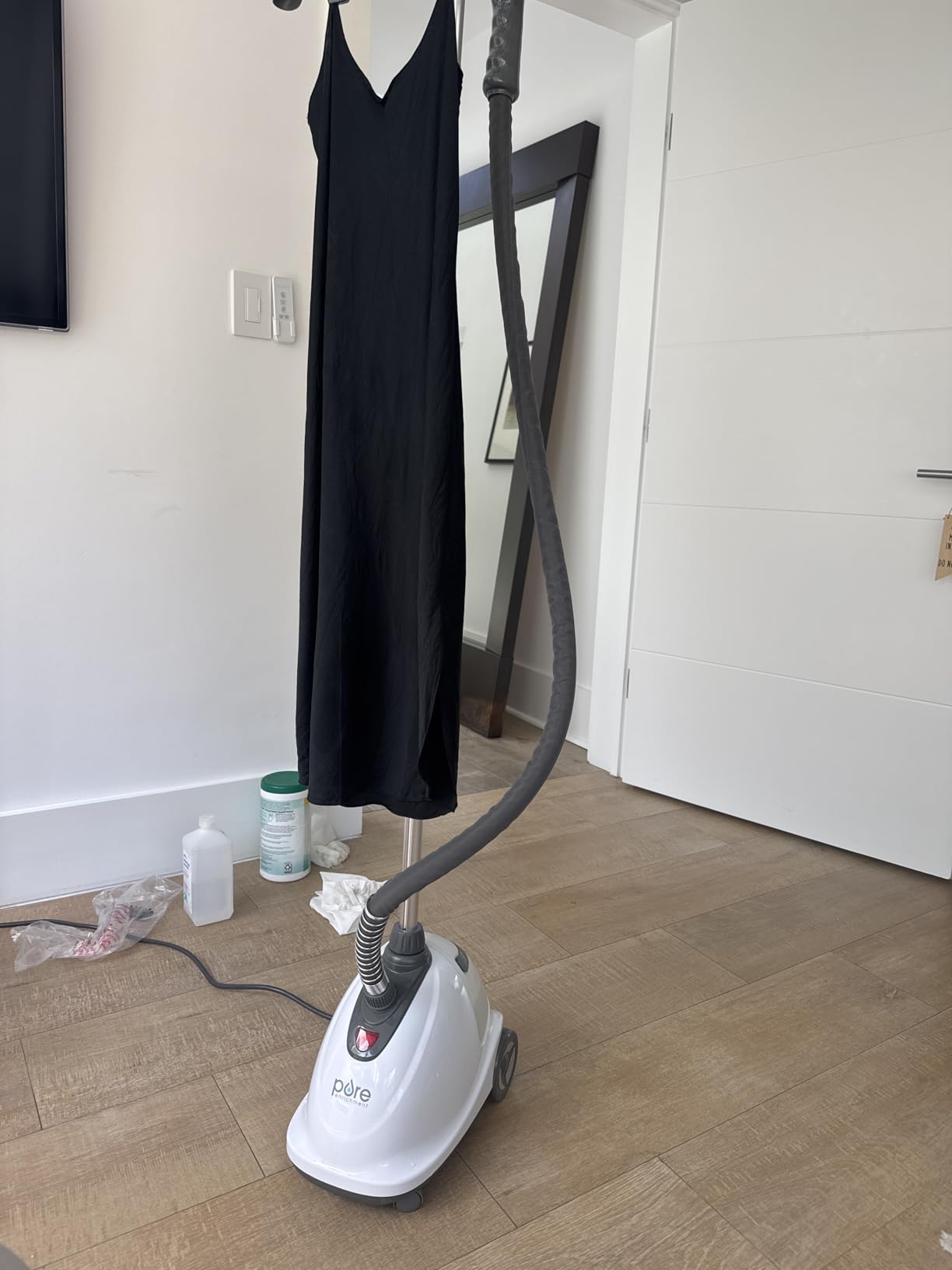 Pure Enrichment PureSteam XL Standing Fabric Steamer - 45-Second Heat-Up, 1/2-Gallon Tank, 60 Minutes of Steaming, Easy-Roll Wheels, Garment Hanger & Fabric Brush customer photo 1