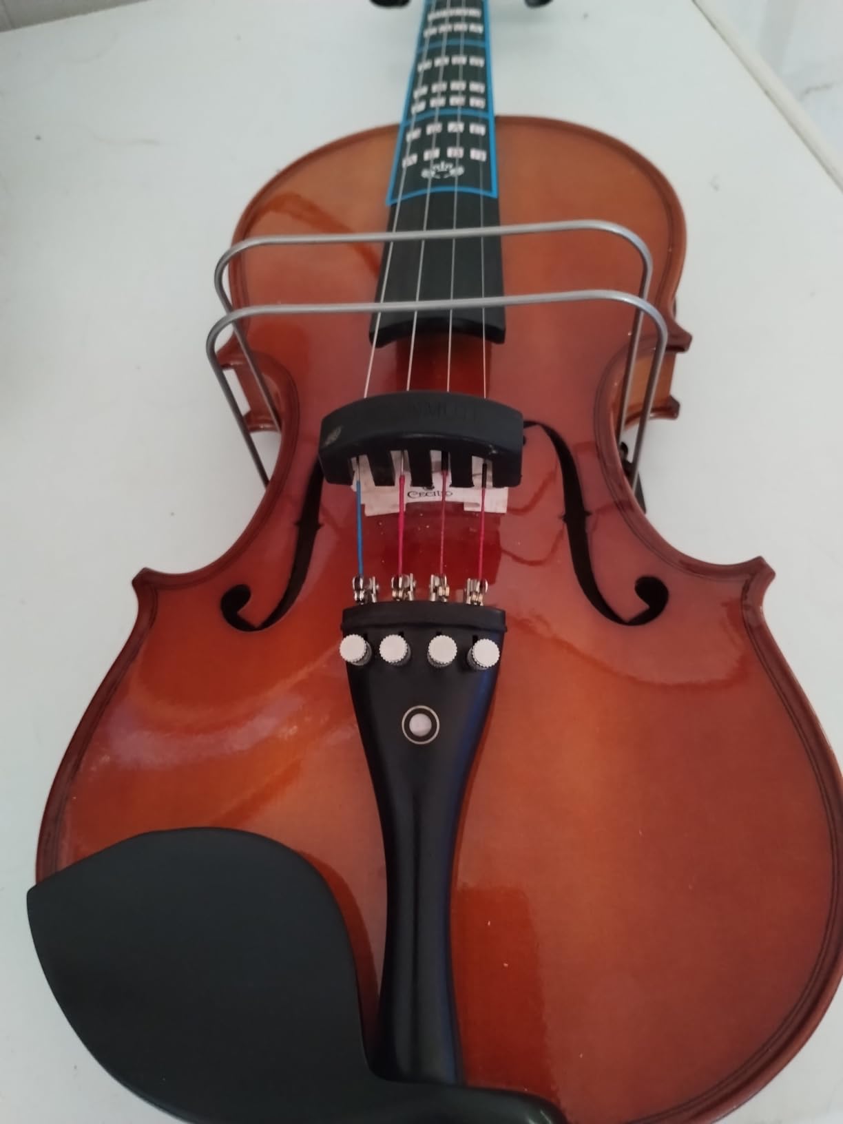 eBoot Rubber Mute for 4/4 Violin, Practice Mute | Fits 4/4 Full Size Violin, Reduces Sound for Home Practice, Soft Rubber Grip, Easy On and Off customer photo 1