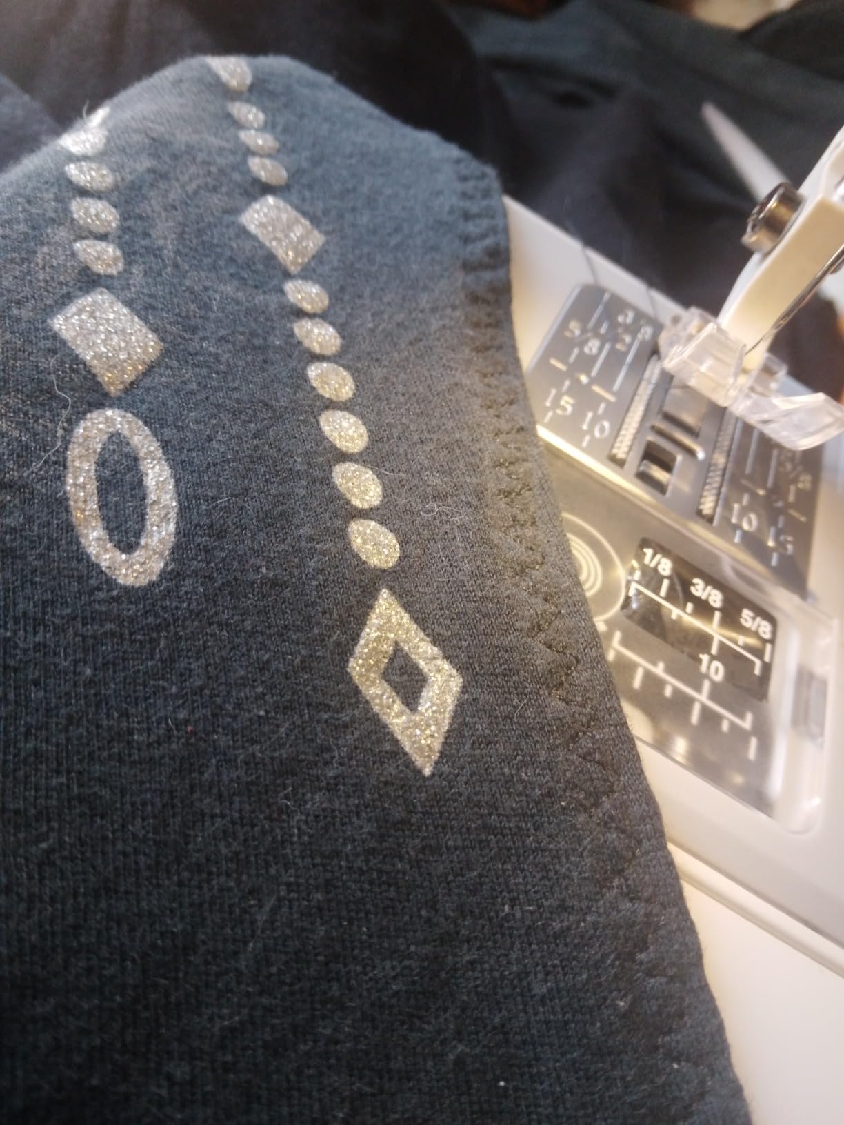 Janome MOD-15 Easy-to-Use Sewing Machine with 15 Stitches customer photo 2