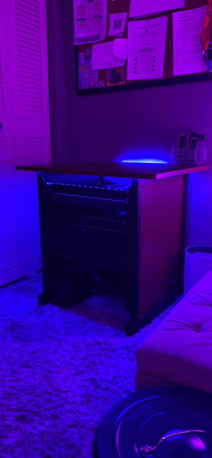 On-Stage WS7500 Series Workstation Rack Cabinet, Black customer photo 1
