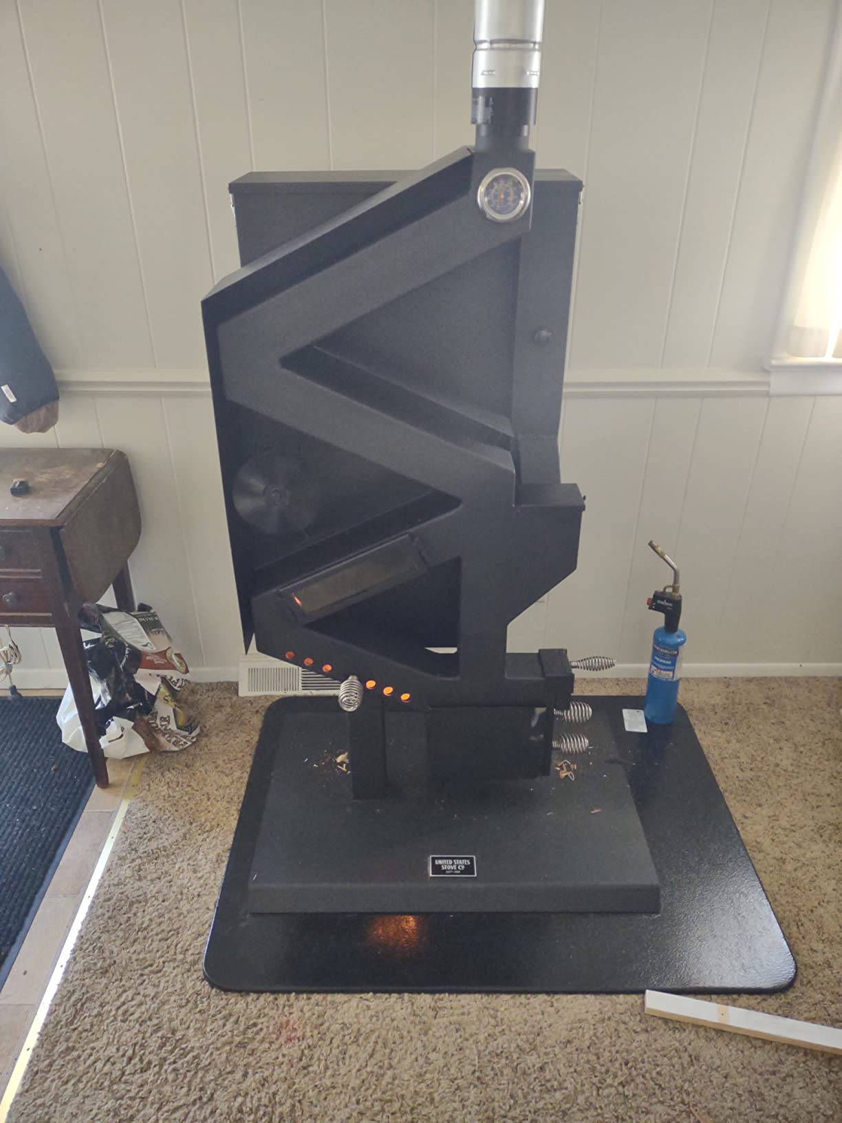 US Stove GW1949 Wiseway Non-Electric Pellet Stove | Alloy Steel, 40000 BTUs, Heats Up To 2000 sq ft, 60 lb Hopper customer photo 2