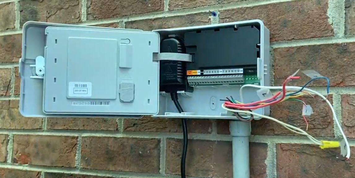 Orbit B-hyve Smart Indoor/Outdoor Sprinkler Controller - 12-Zone customer photo 1
