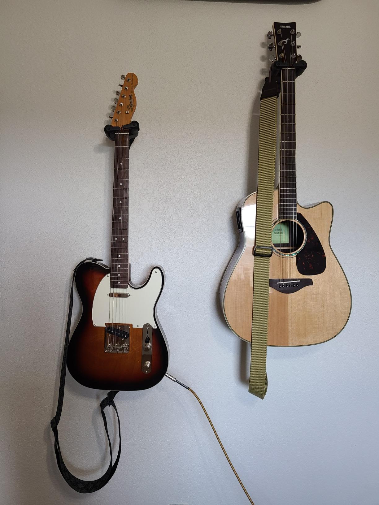 Yamaha FGX830C Solid Top Cutaway Acoustic-Electric Guitar, Natural customer photo 1