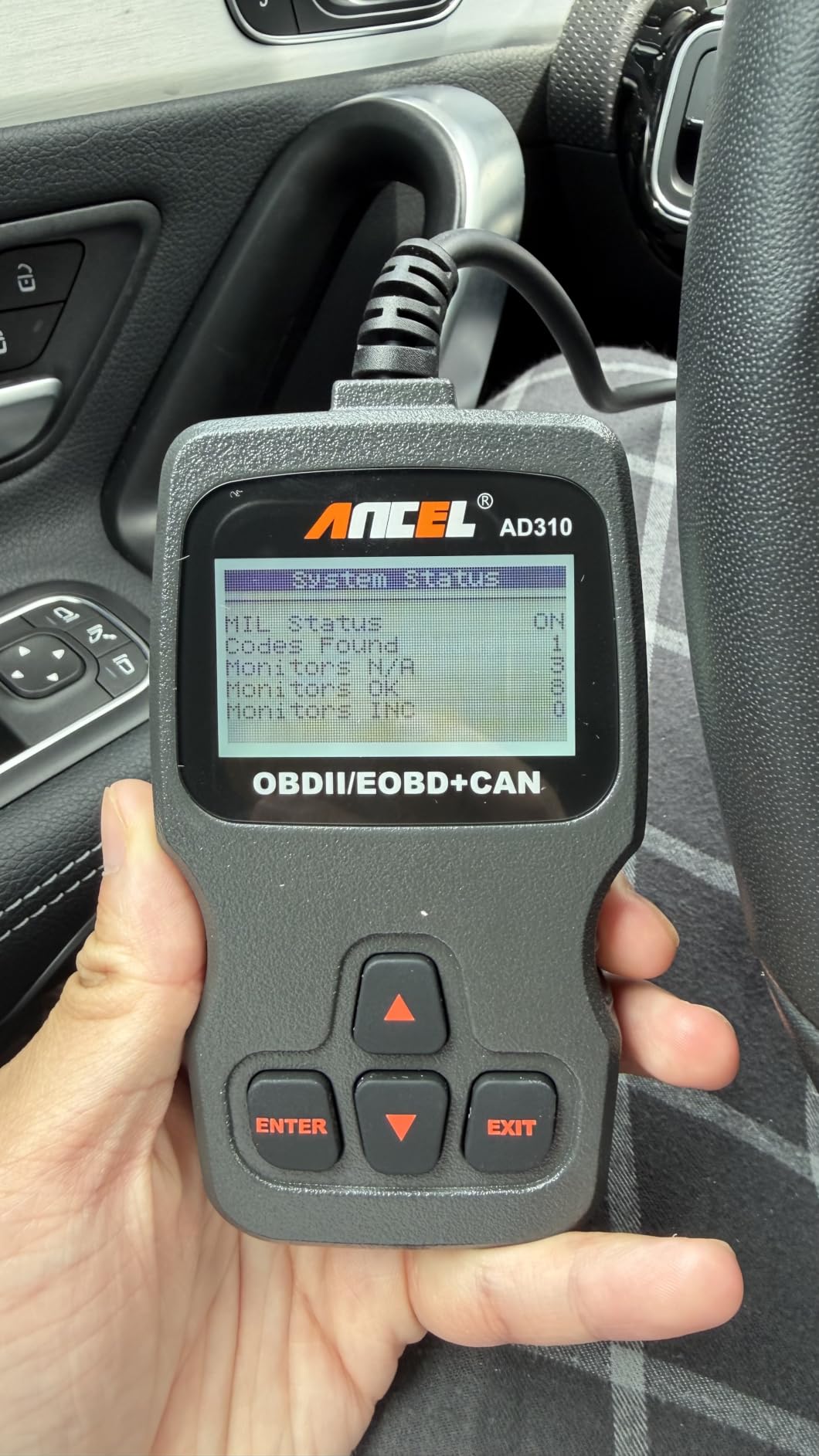 ANCEL AD310 Classic Enhanced Universal OBD II Scanner Car Engine Fault Code Reader CAN Diagnostic Scan Tool, Read and Clear Error Codes for 1996 or Newer OBD2 Protocol Vehicle (Black) customer photo 1