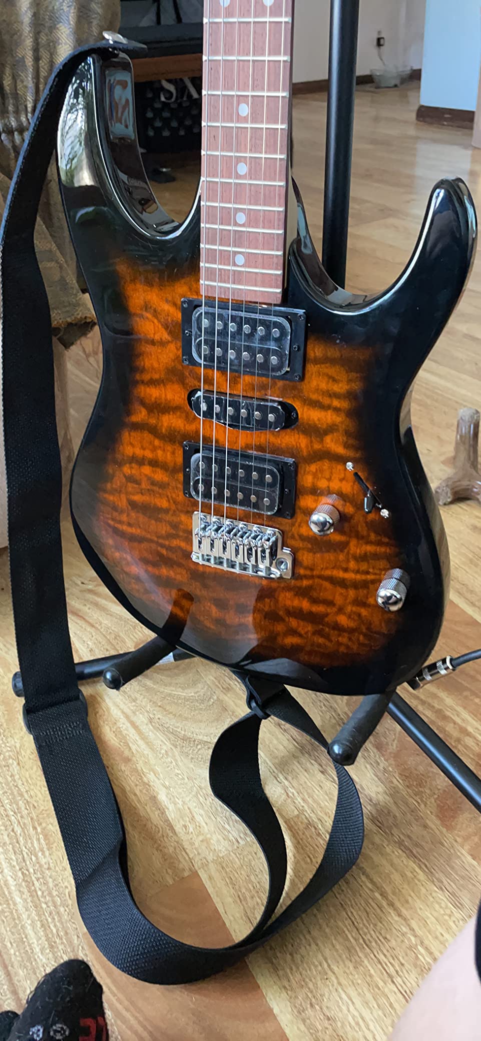 Ibanez GIO Series GRX70QA - Transparent Emerald Burst customer photo 1