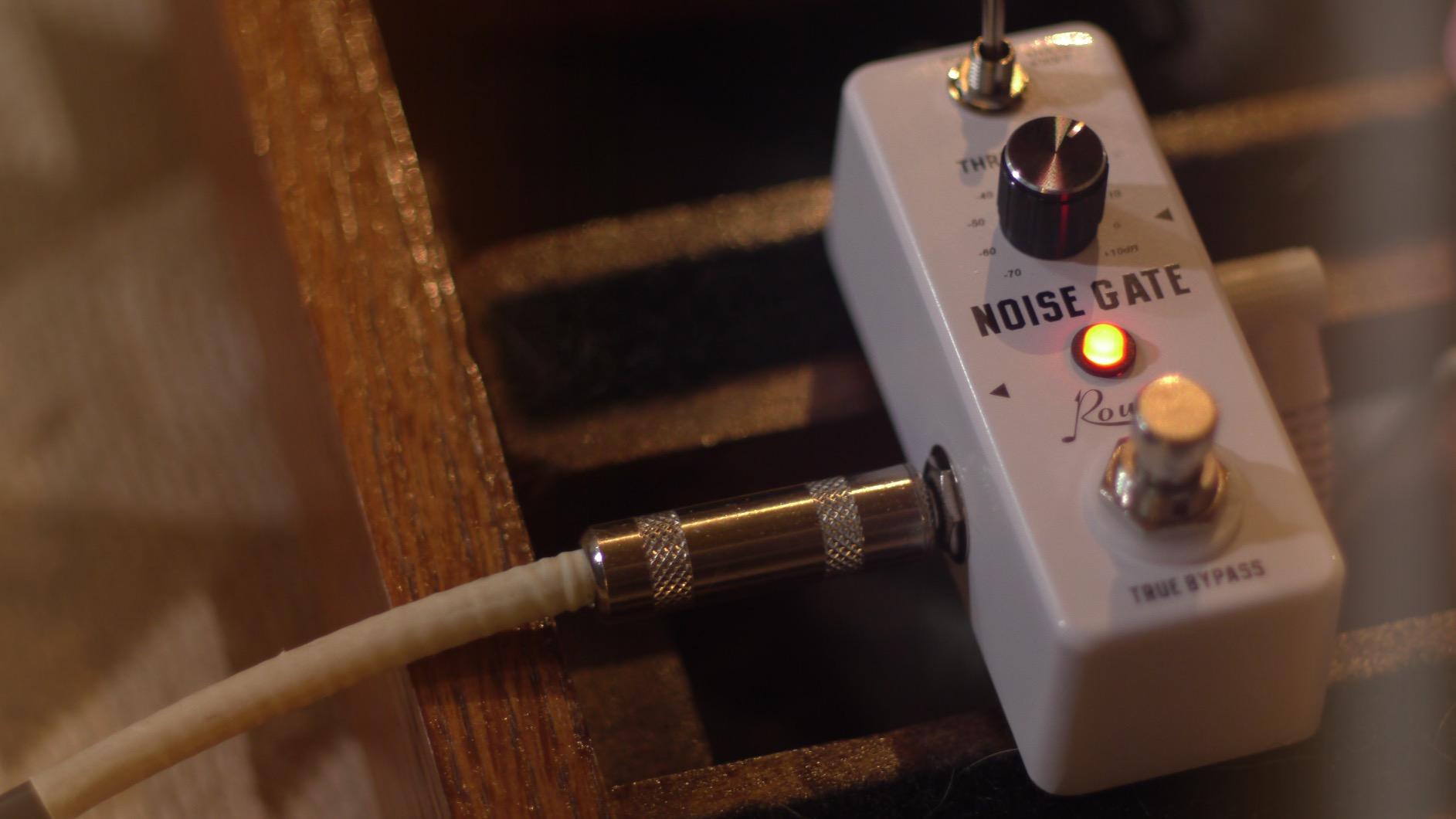Rowin Guitar Noise Killer Noise Gate Suppressor Effect Pedal LEF-319 customer photo 1