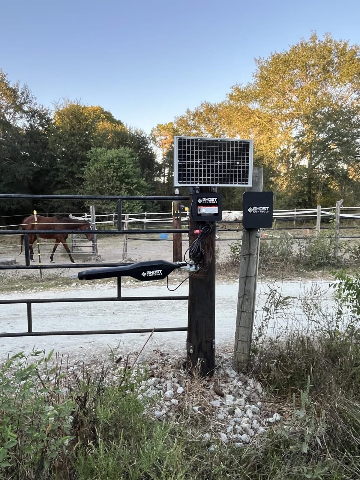 Ghost Controls Heavy-Duty Automatic Gate Opener Kit for Swing Gates with Long-Range Gate Opener Remote - Model TSS1 customer photo 1